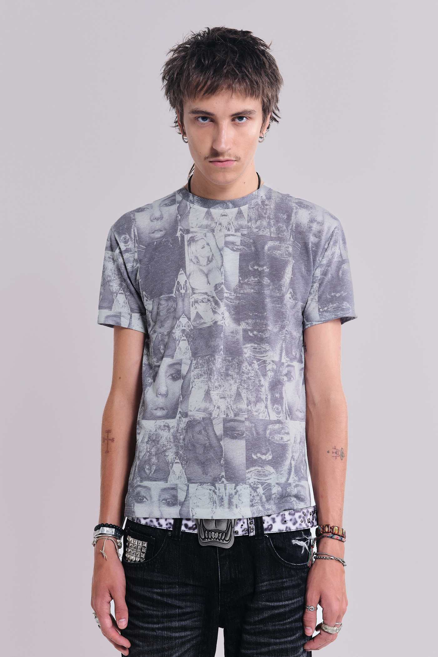 【JADED LONDON】送料関税込み Mugshot Tシャツ Mugshot T-Shirt | Jaded London | Clothing