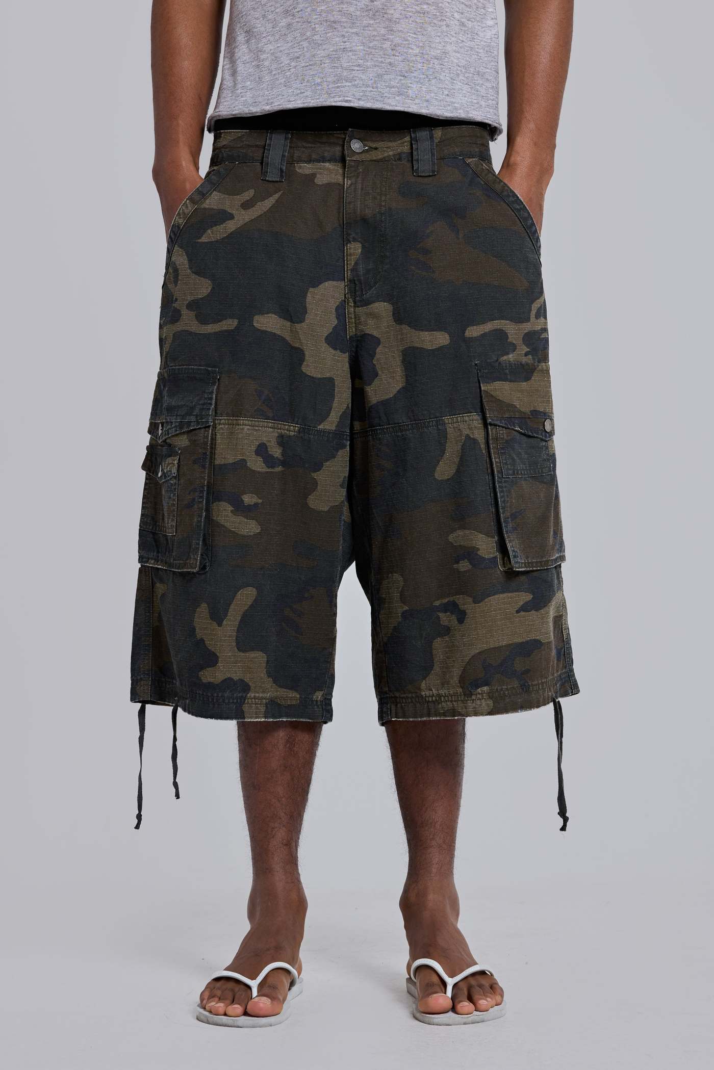 CAMO RIPSTOP CARGO SHORT