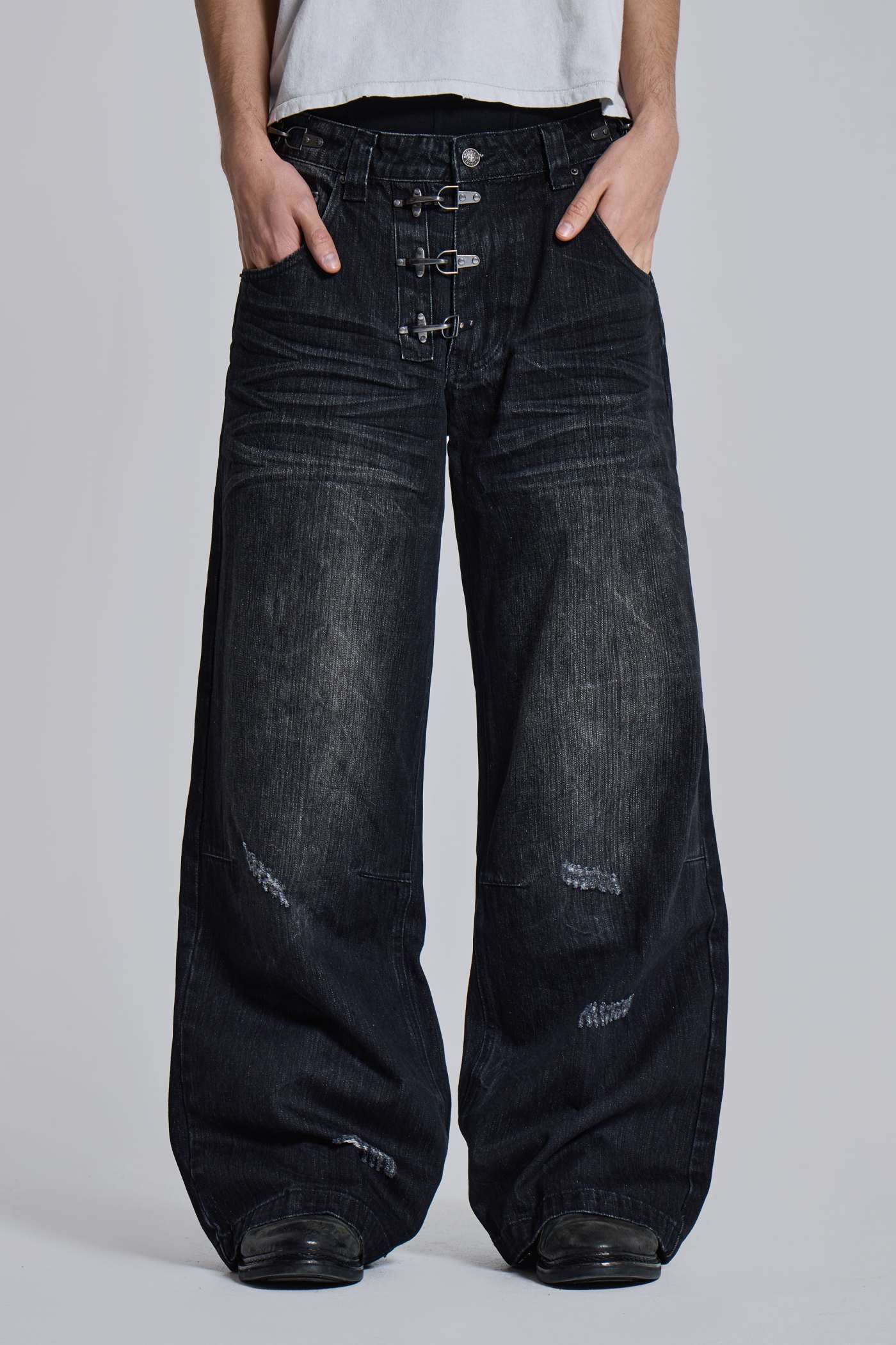 Chastete Colossus Jeans
