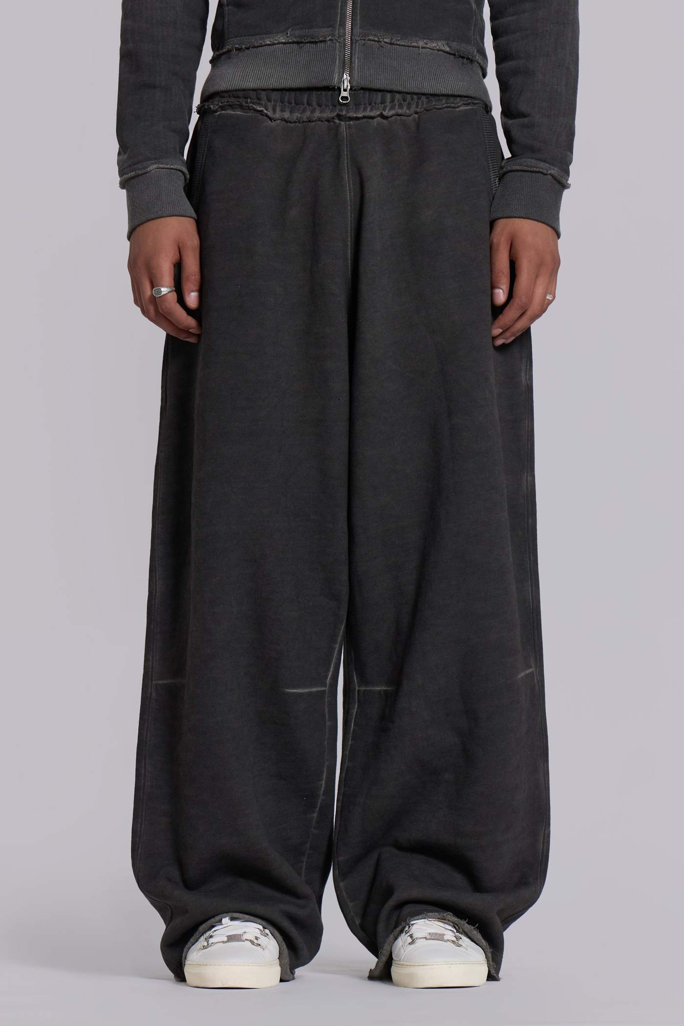 Anthracite Monster Joggers