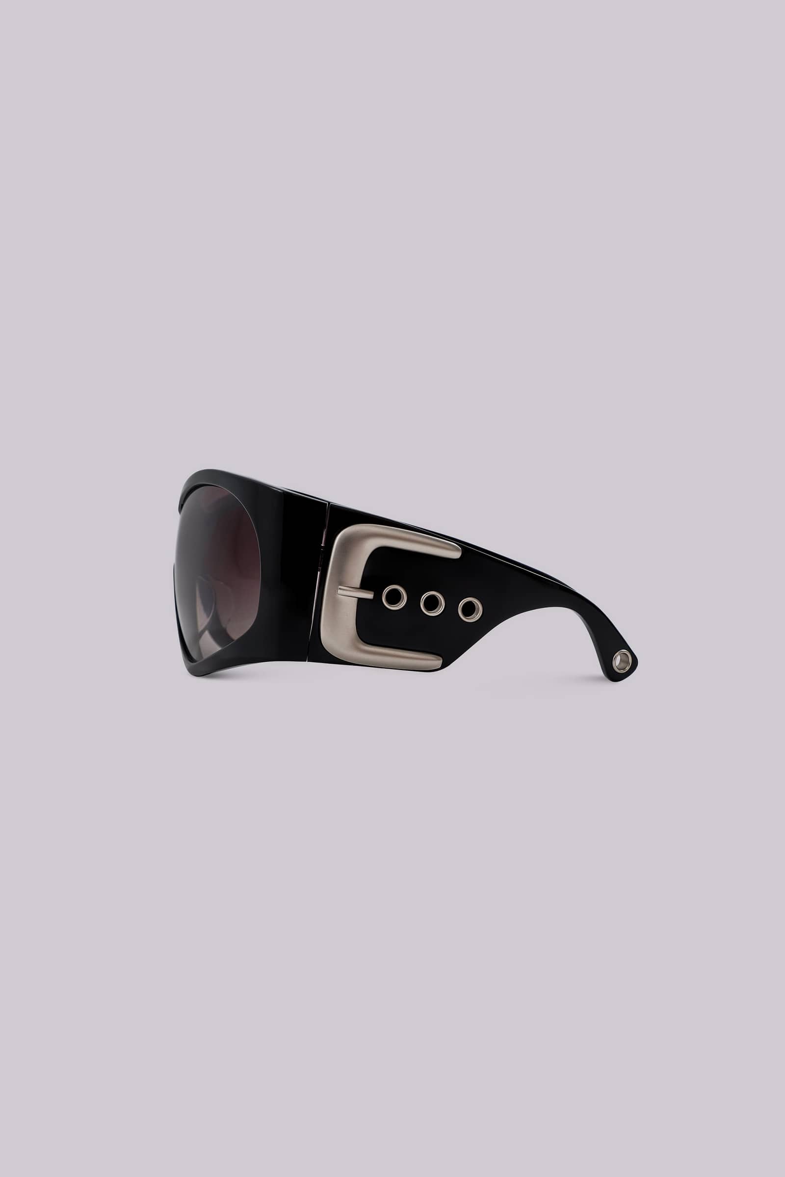 Alva Sunglasses in Black