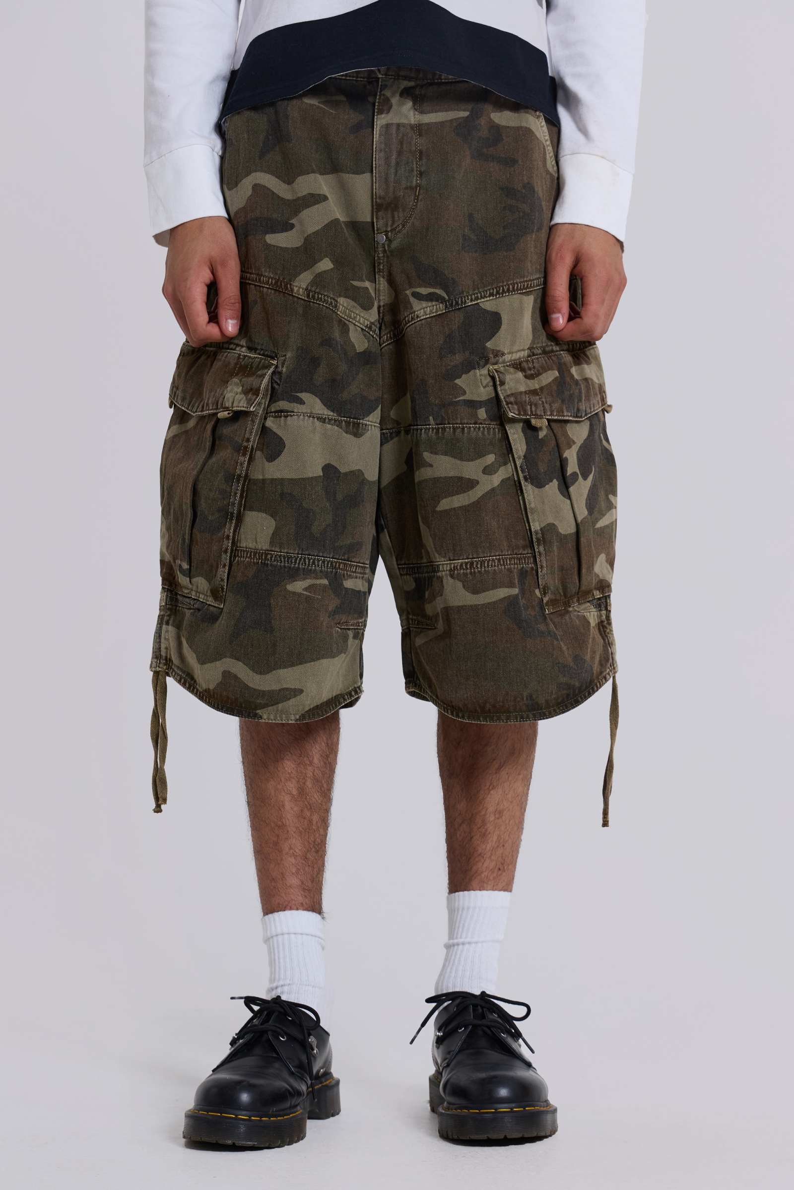 Camouflage Three Quarter Length Shorts Mens Camo 3/4 Long Length