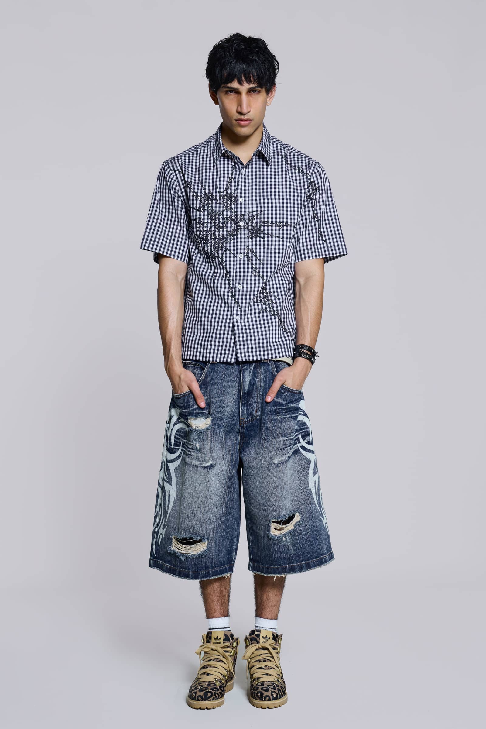 Light Wash Blade Colossus Jorts