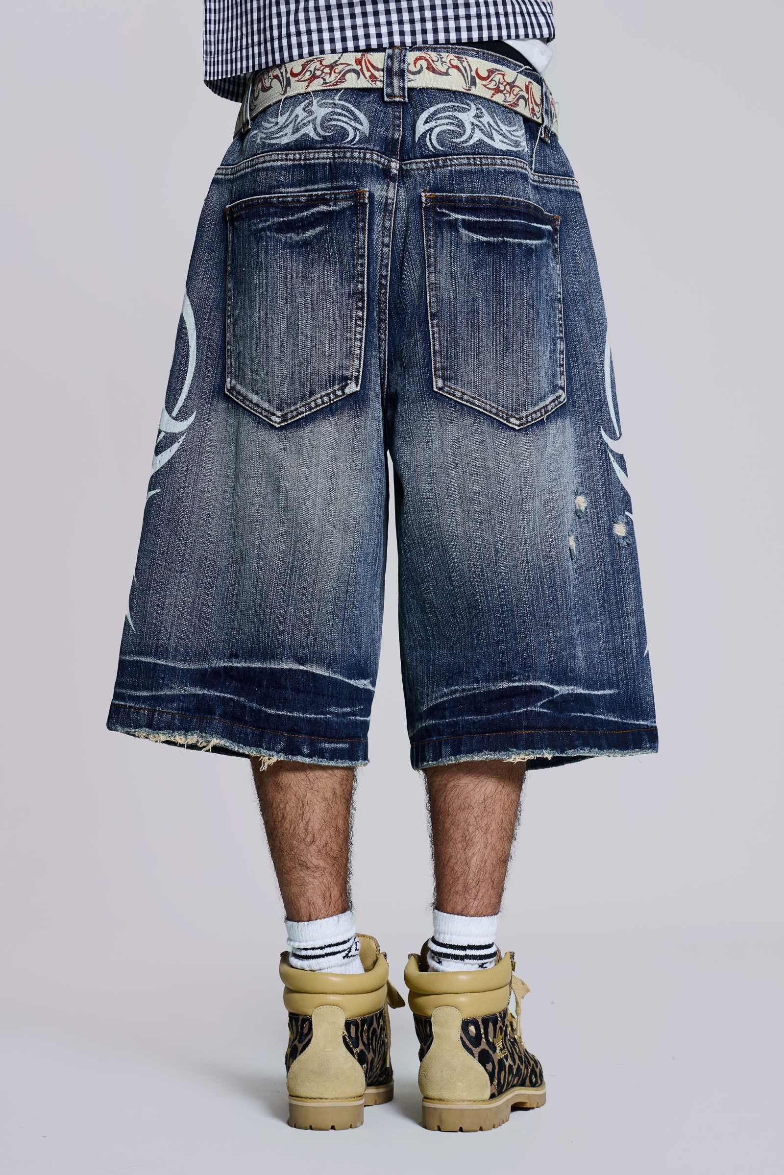 Light Wash Blade Colossus Jorts