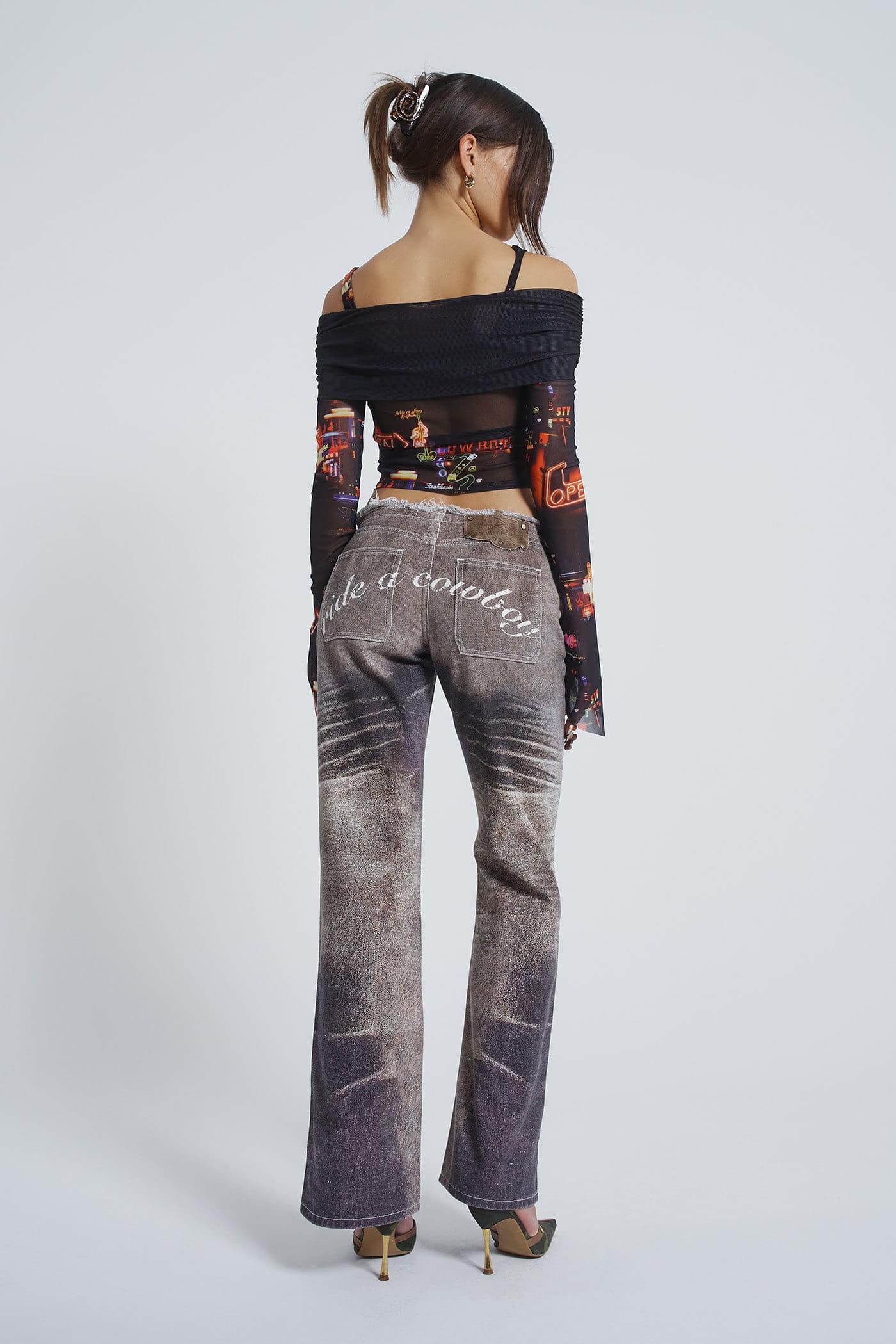 Ride a Cowboy Low Waist Flared Jeans