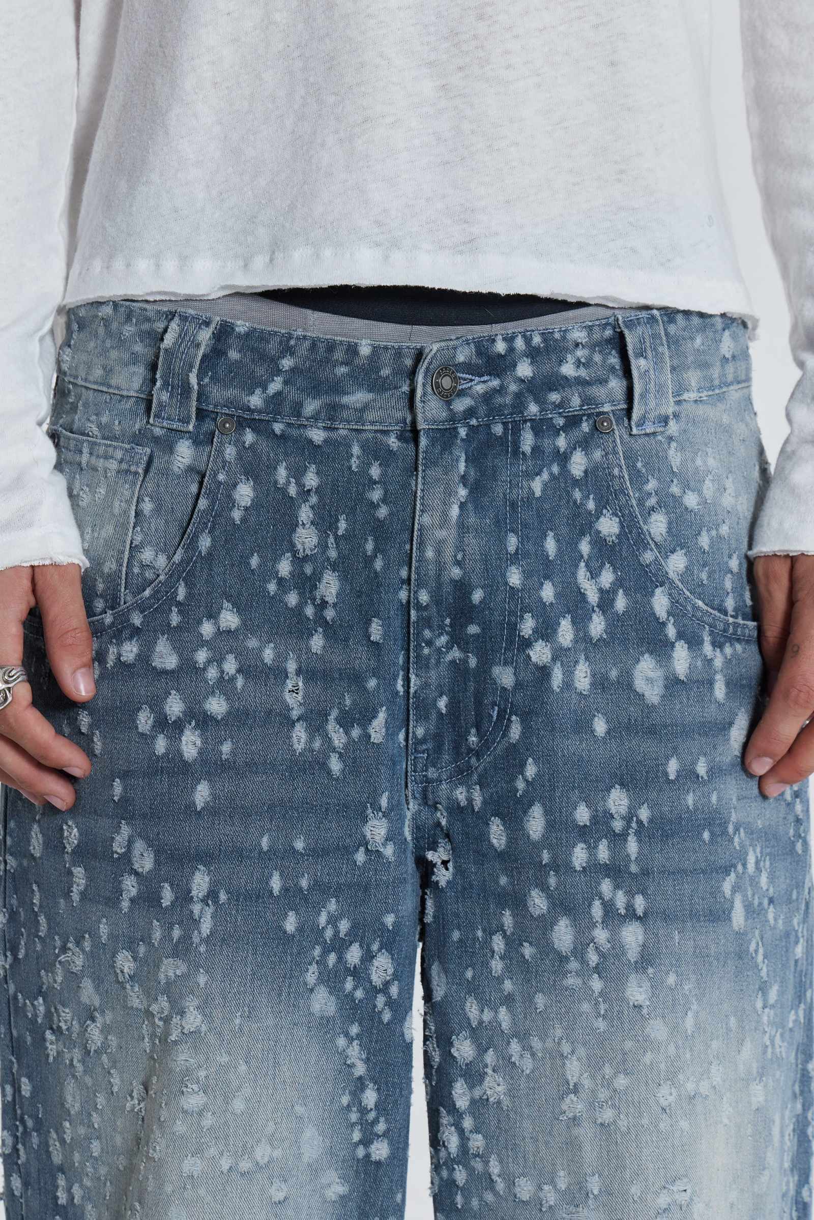 Mid Blue Shredded Colossus Jeans