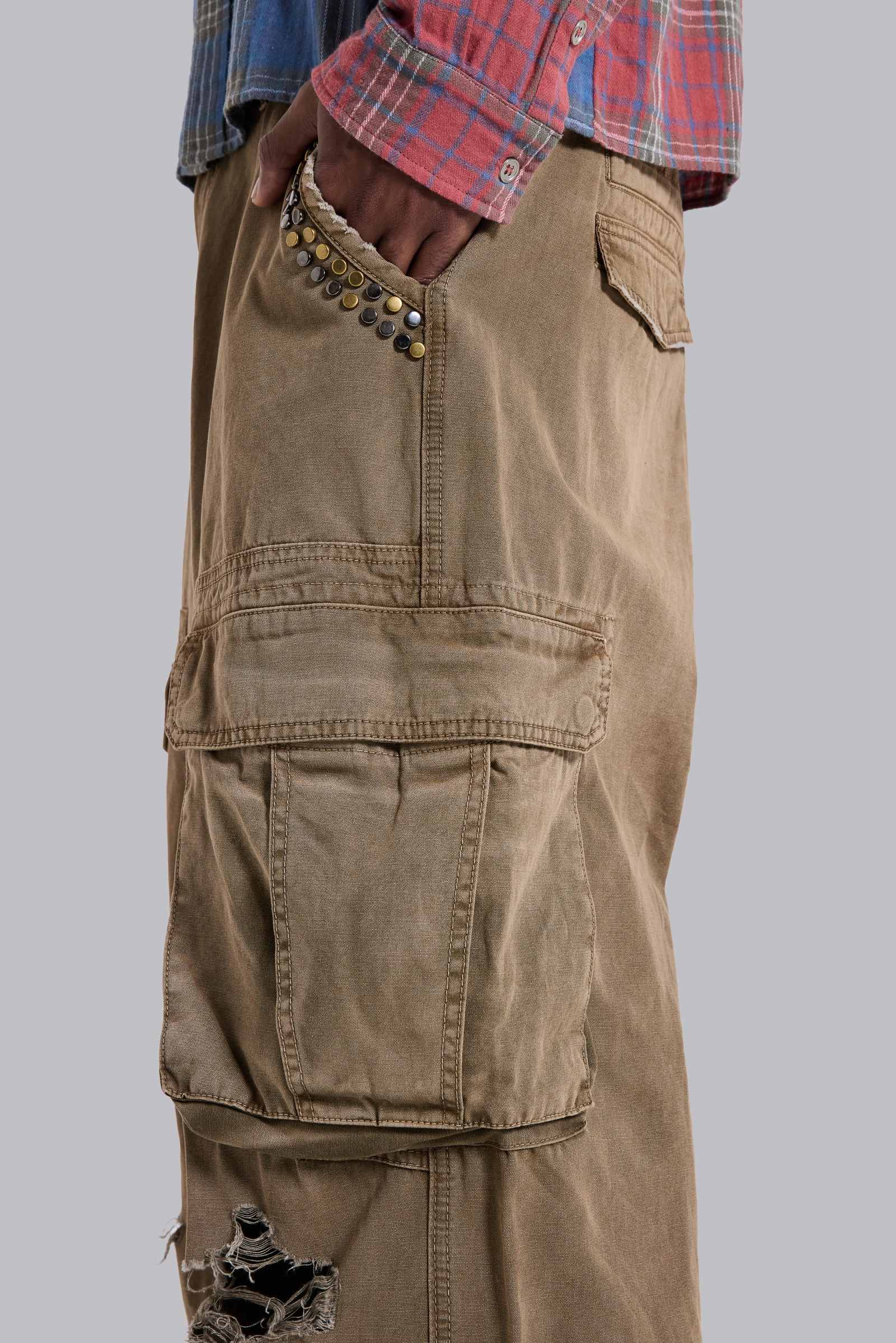 Studded Carpenter Cargo