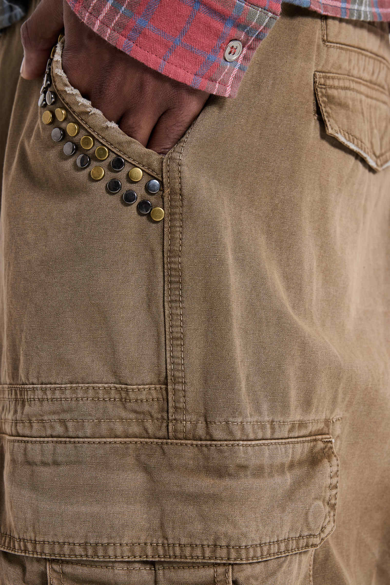 Studded Carpenter Cargo