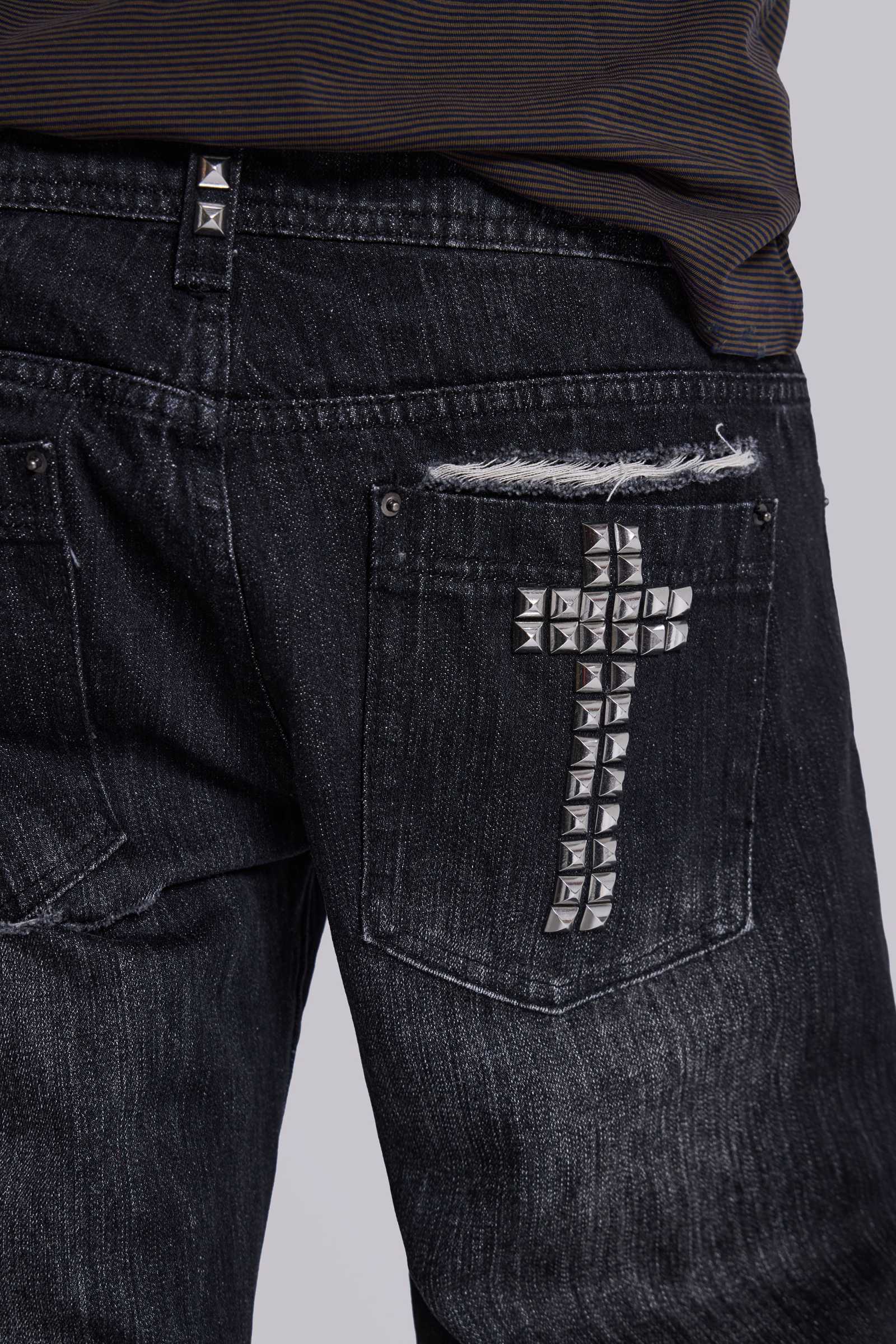 JADED LONDON Cross スタッズ Drift ジーンズ デニム Black 送込 Black Cross Stud Drift Jeans | Jaded London | Clothing