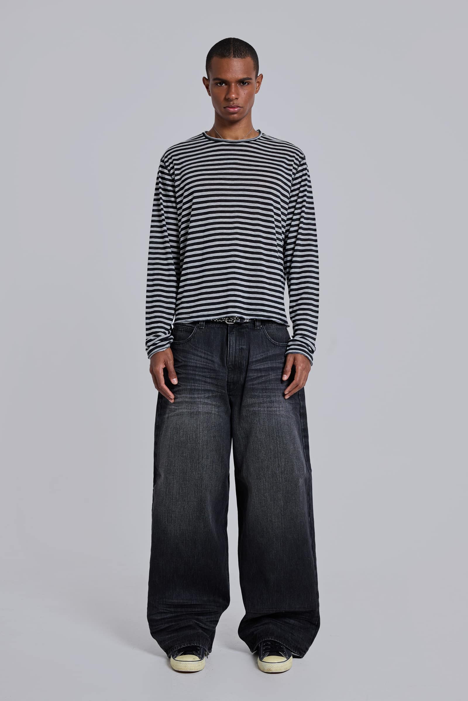 Black and White Light Weight Raw Edge Long Sleeve Top