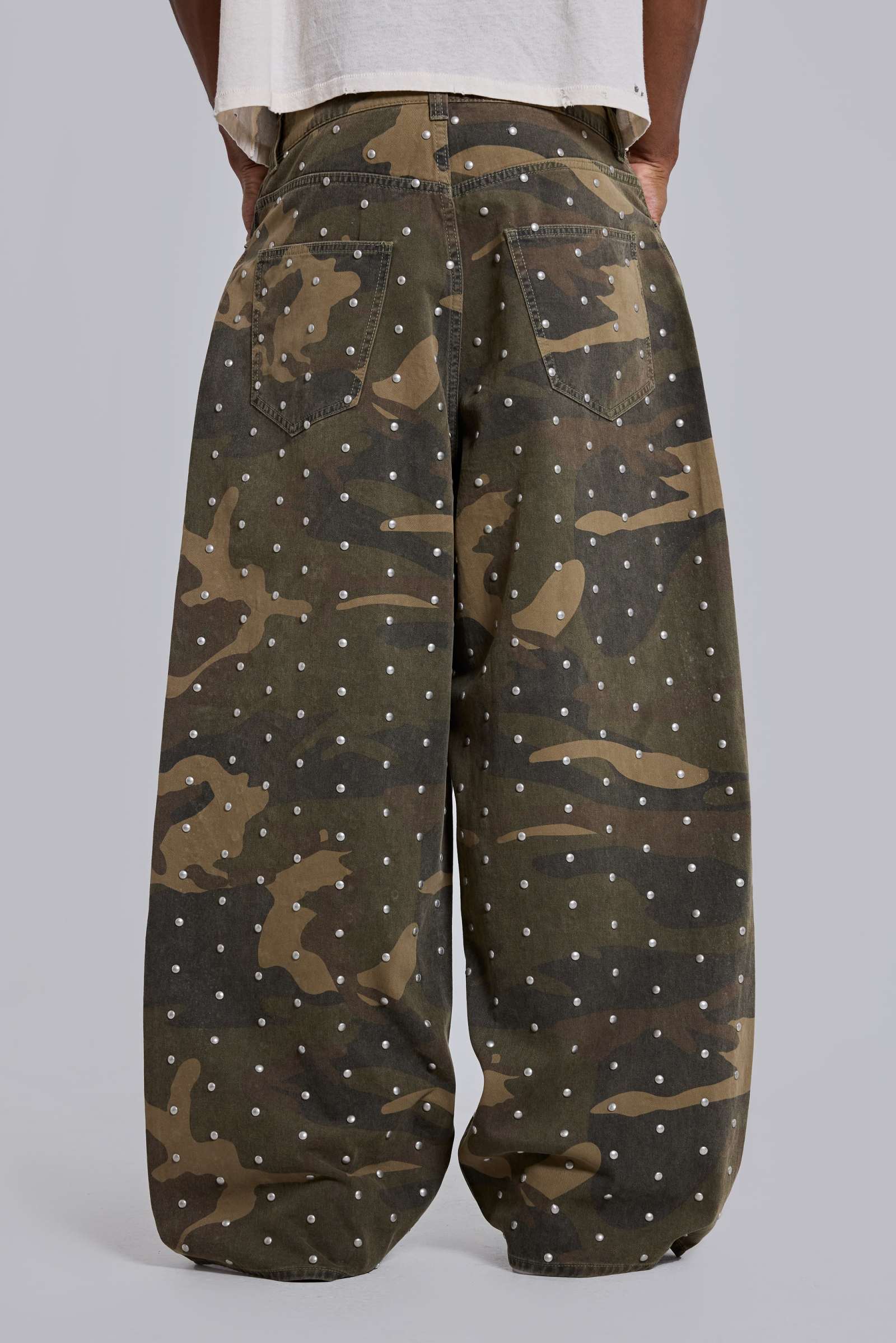 Stud Camo XL Colossus