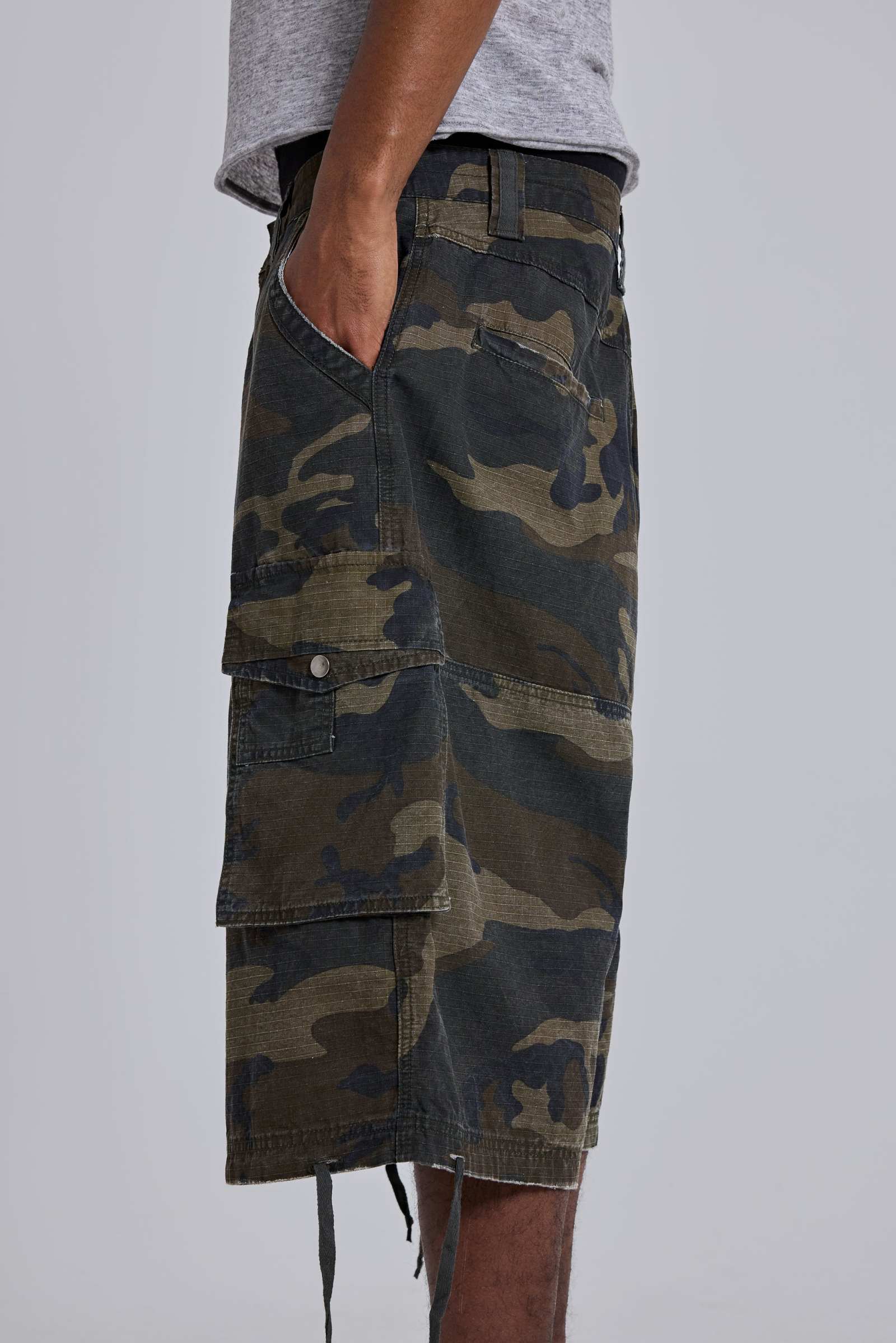 CAMO RIPSTOP CARGO SHORT