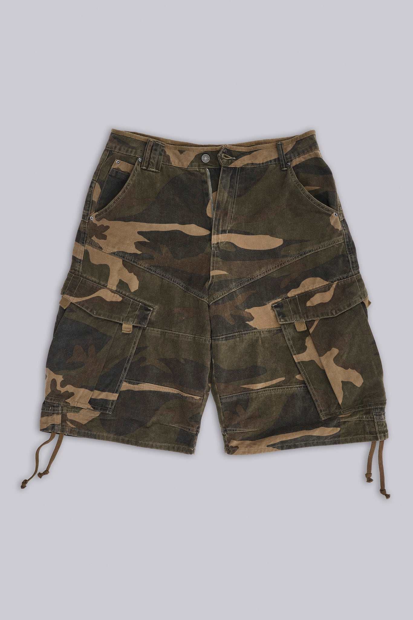 Shop Cadet Camo Baggy Shorts | Jaded London | Clothing