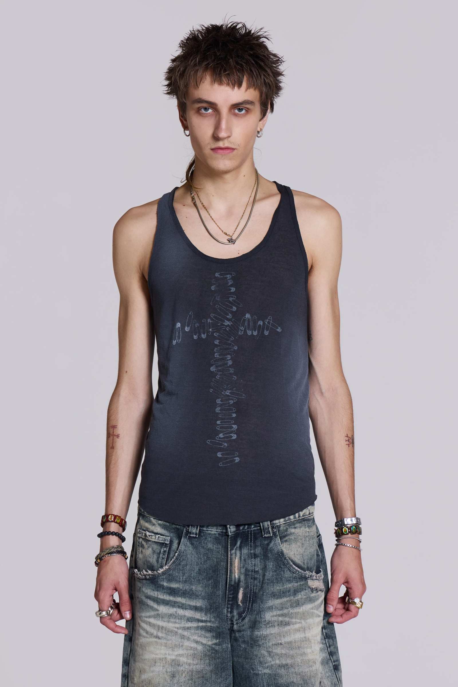 トップス JadedLondon Safety Pin Washed Black Tank Safety Pin Washed Black Tank | Jaded London | Clothing