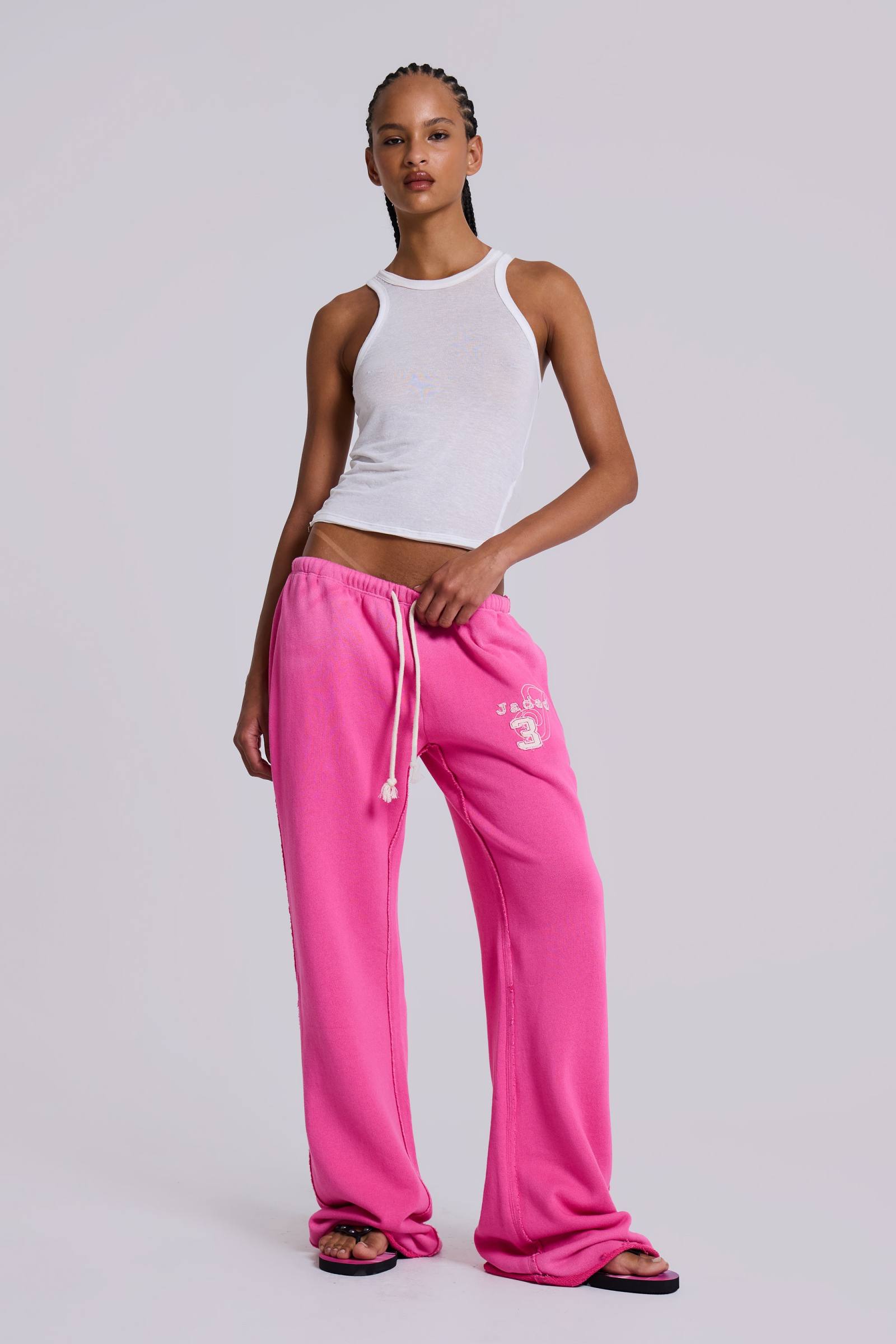 上品スタイル Jogger Bootcut Slouchy Cleo in London Jaded | Pink パンツ