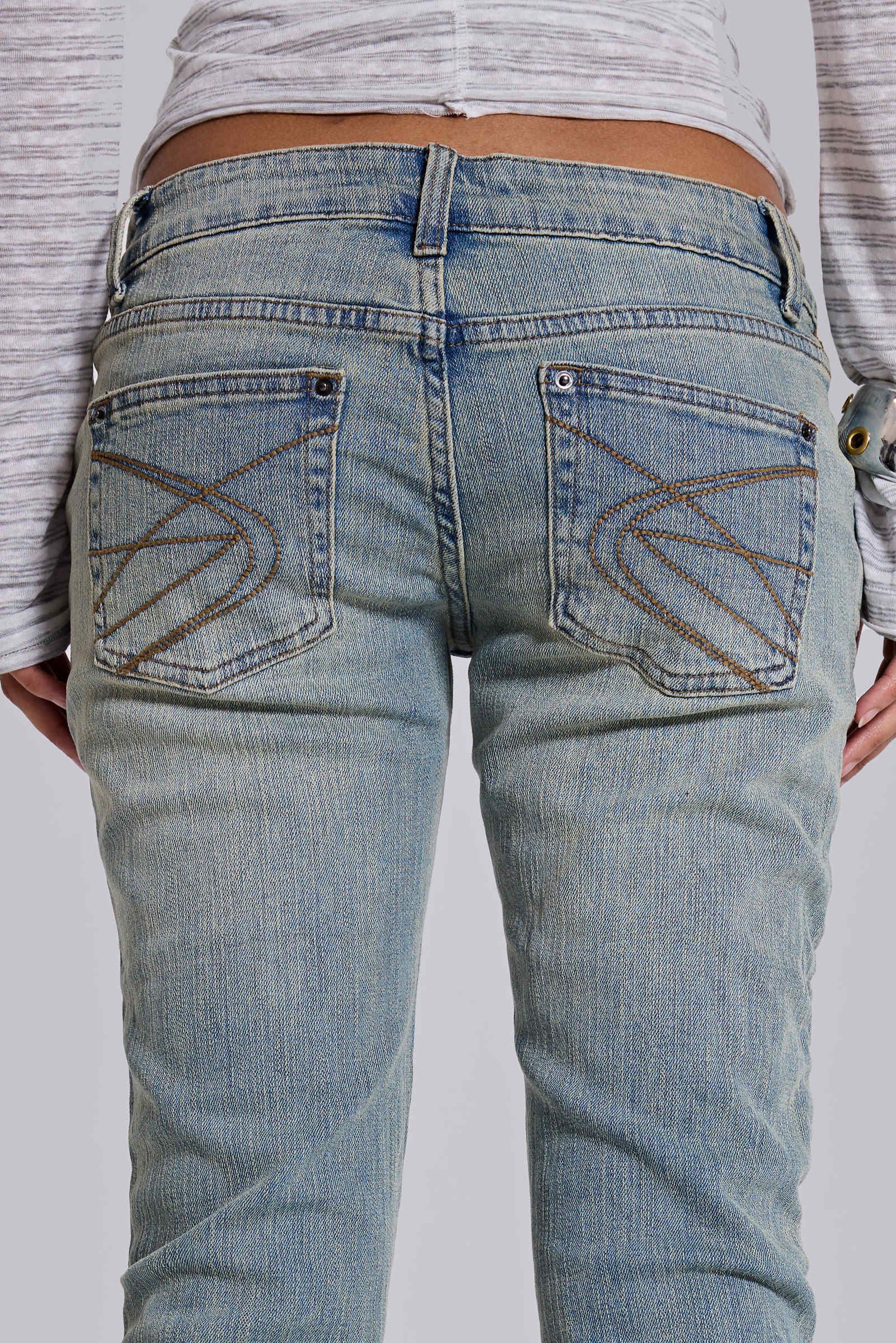 Cooper Bootcut Jeans in Light Blue