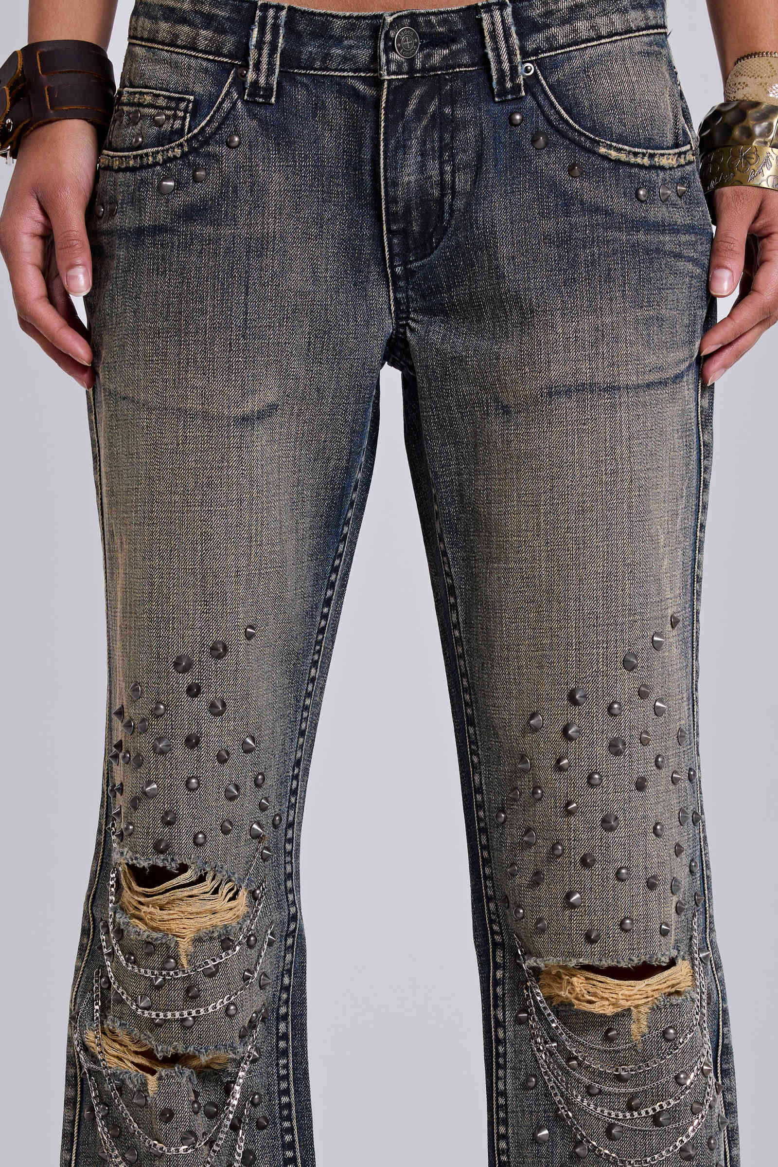 Solna Chain Low Rise Bootcut Jeans