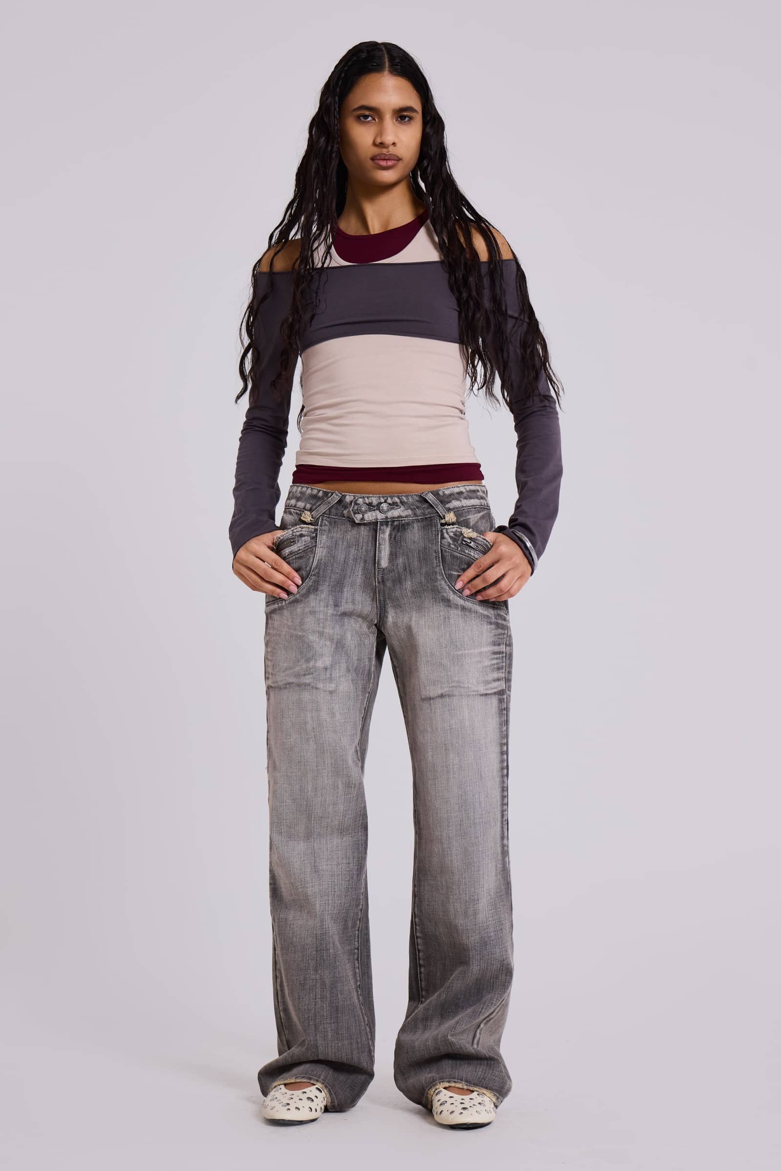 Hunter Loose Straight Leg Jeans in Grey Wash