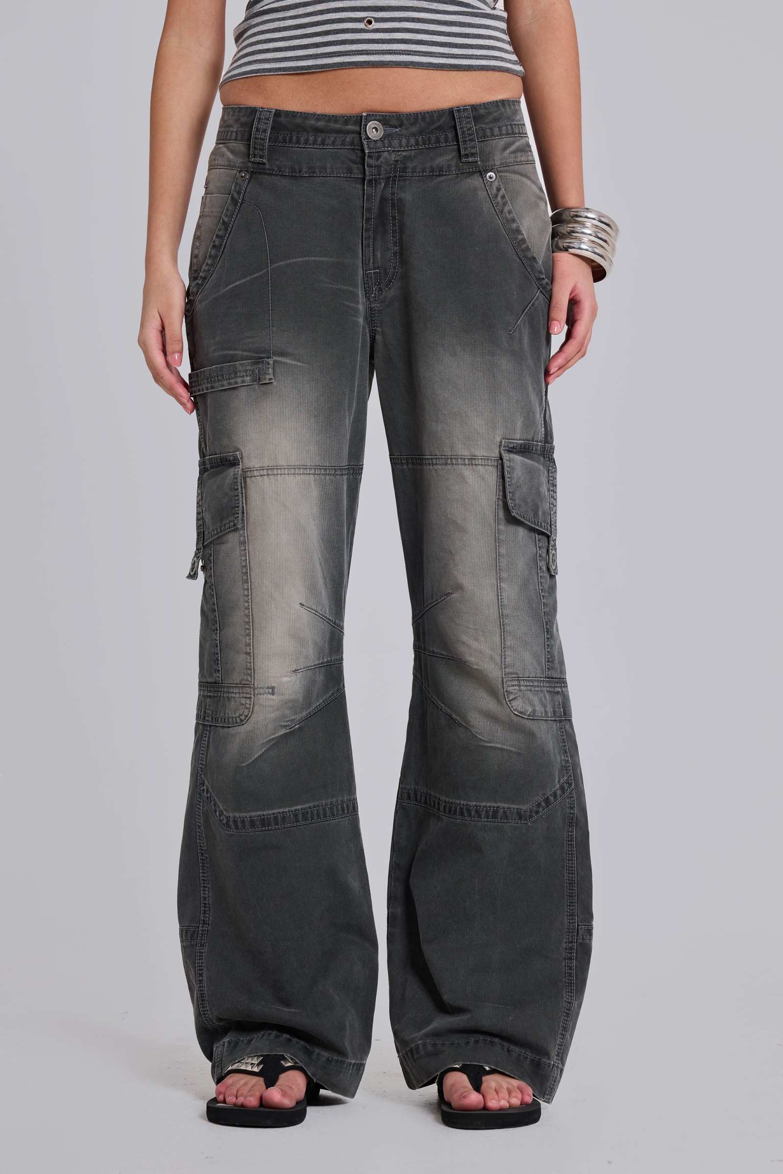 Off Duty Straight Leg Cargos