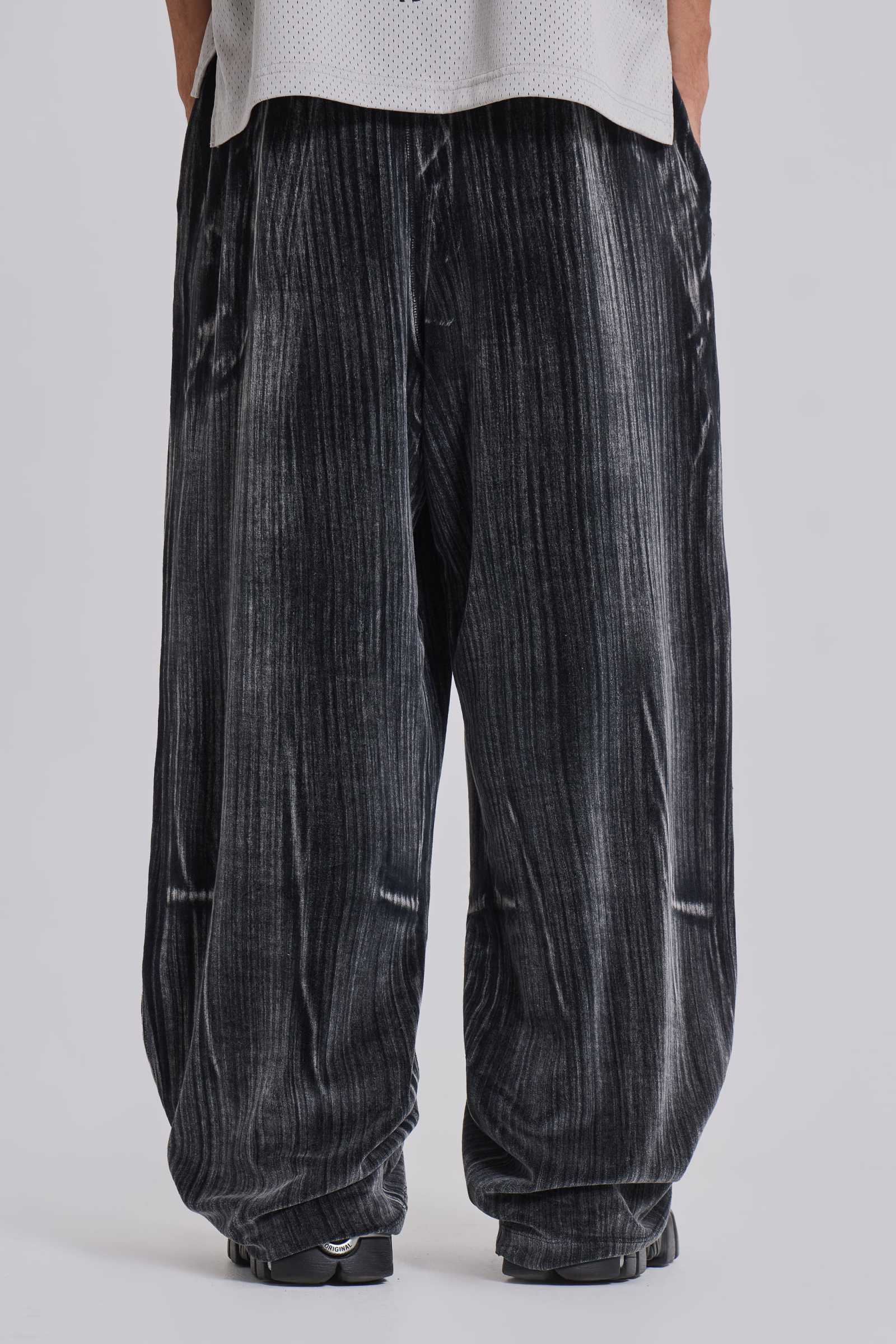 Crease Velour Baggy Monster Joggers