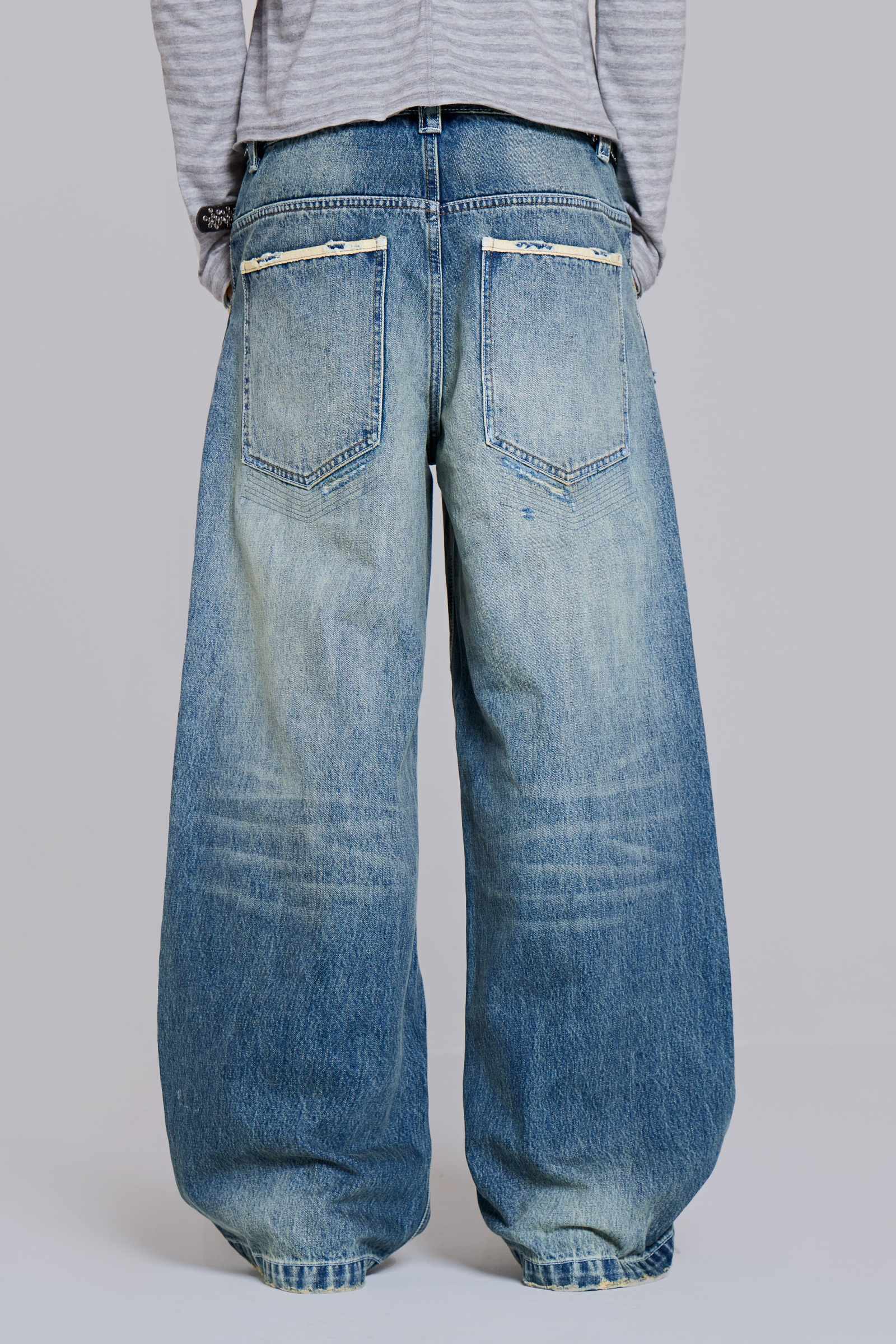 Torn Lowrise Colossus Jeans