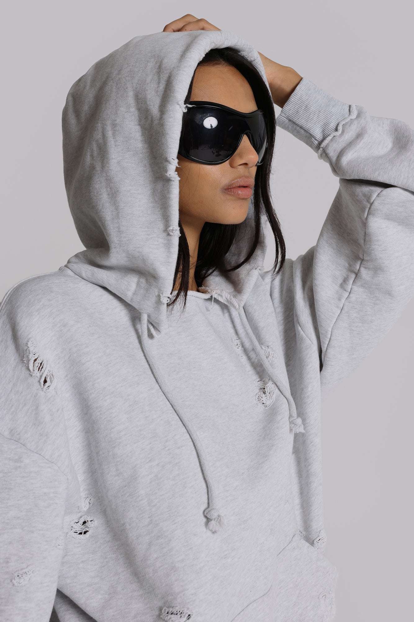 Pullover Bitten Hoodie in Grey Marl