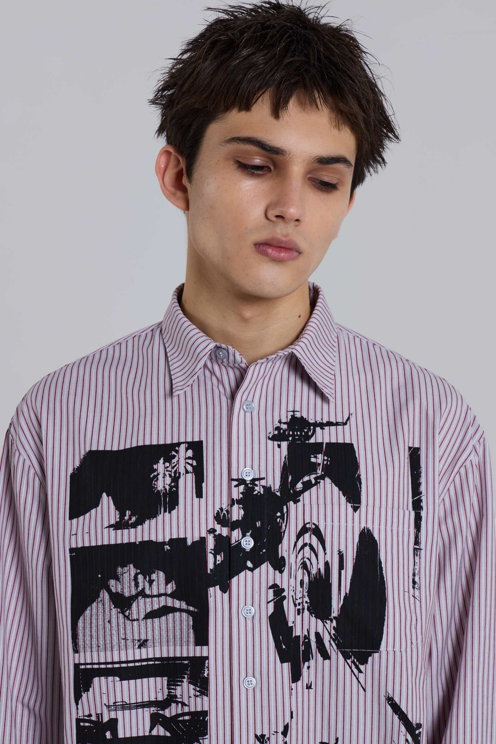 Overprint Cropped Button-Up Shirt