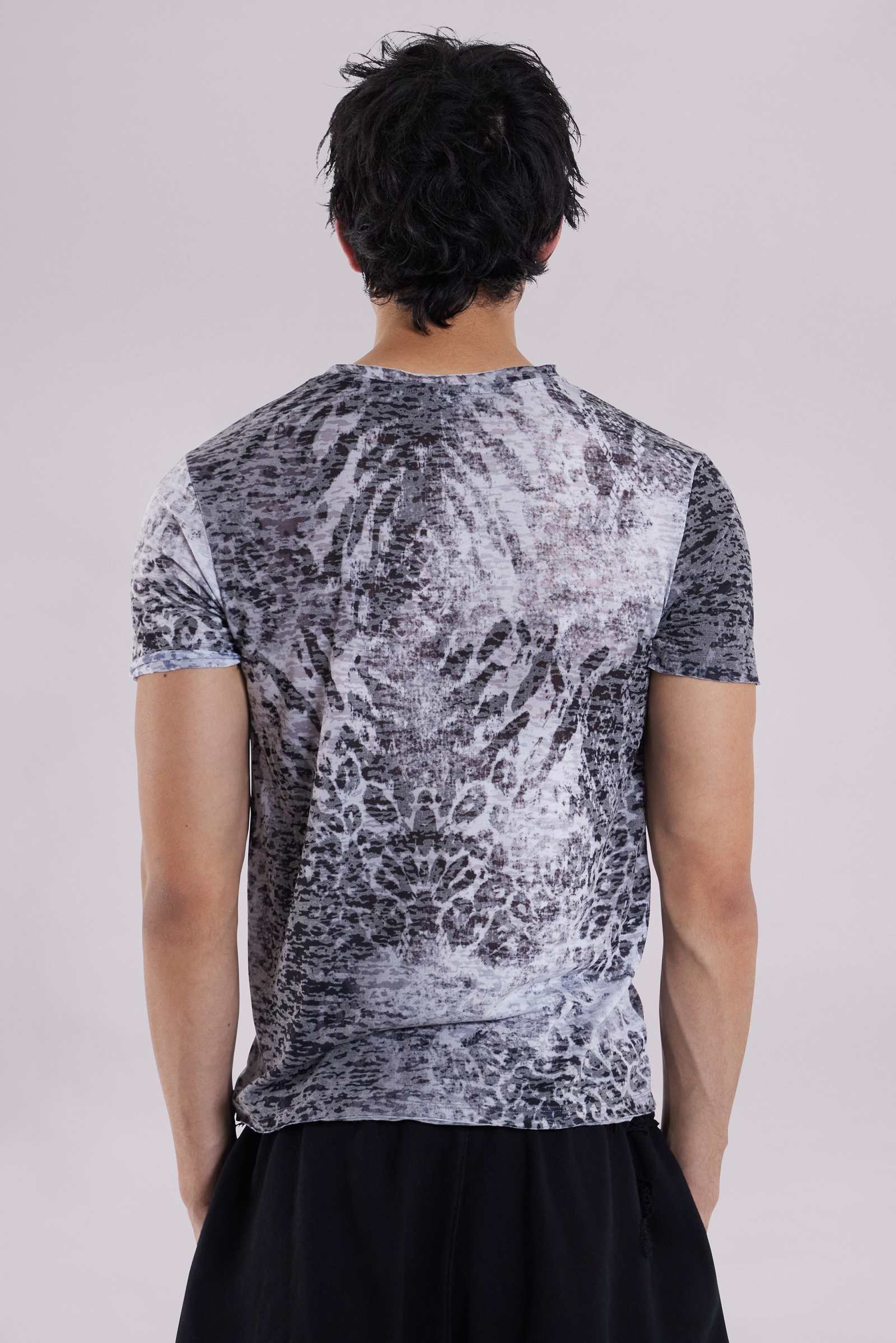 Claw T-Shirt