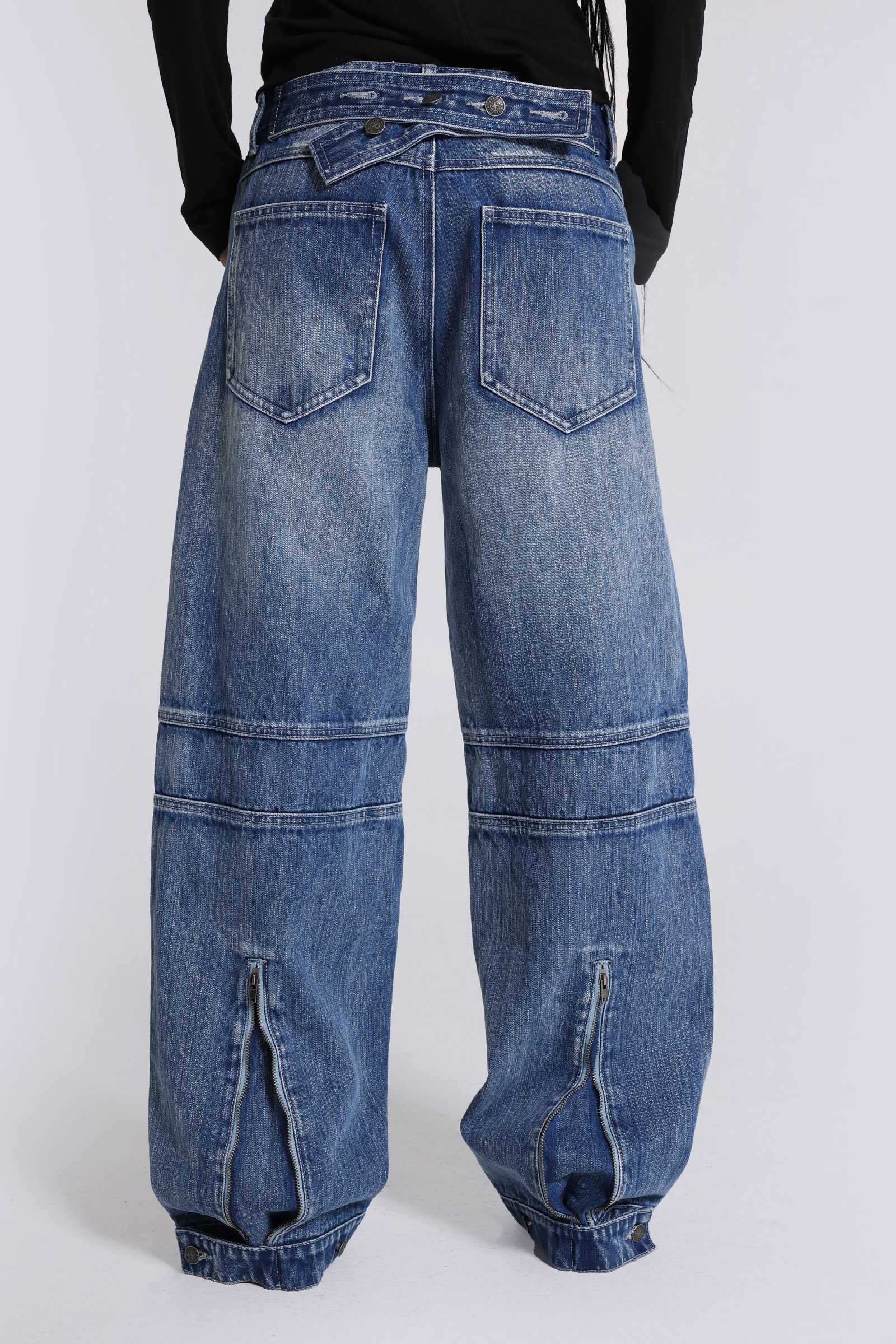 Zae Panelled Low Rise Baggy Jeans