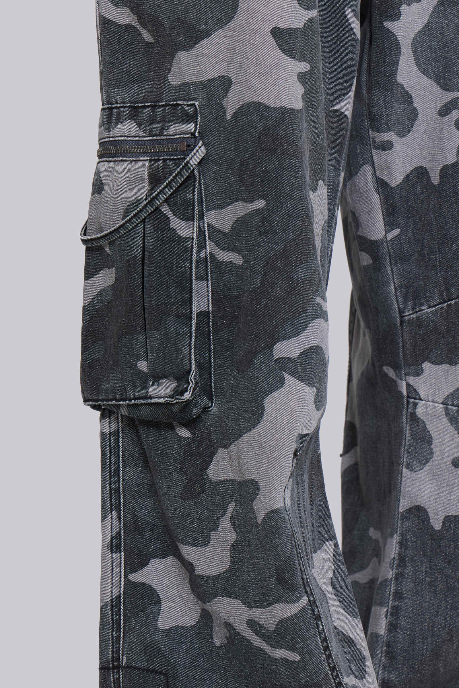 BLACKENING PIZZA CAMO MILLITARY PANTS / CAMO