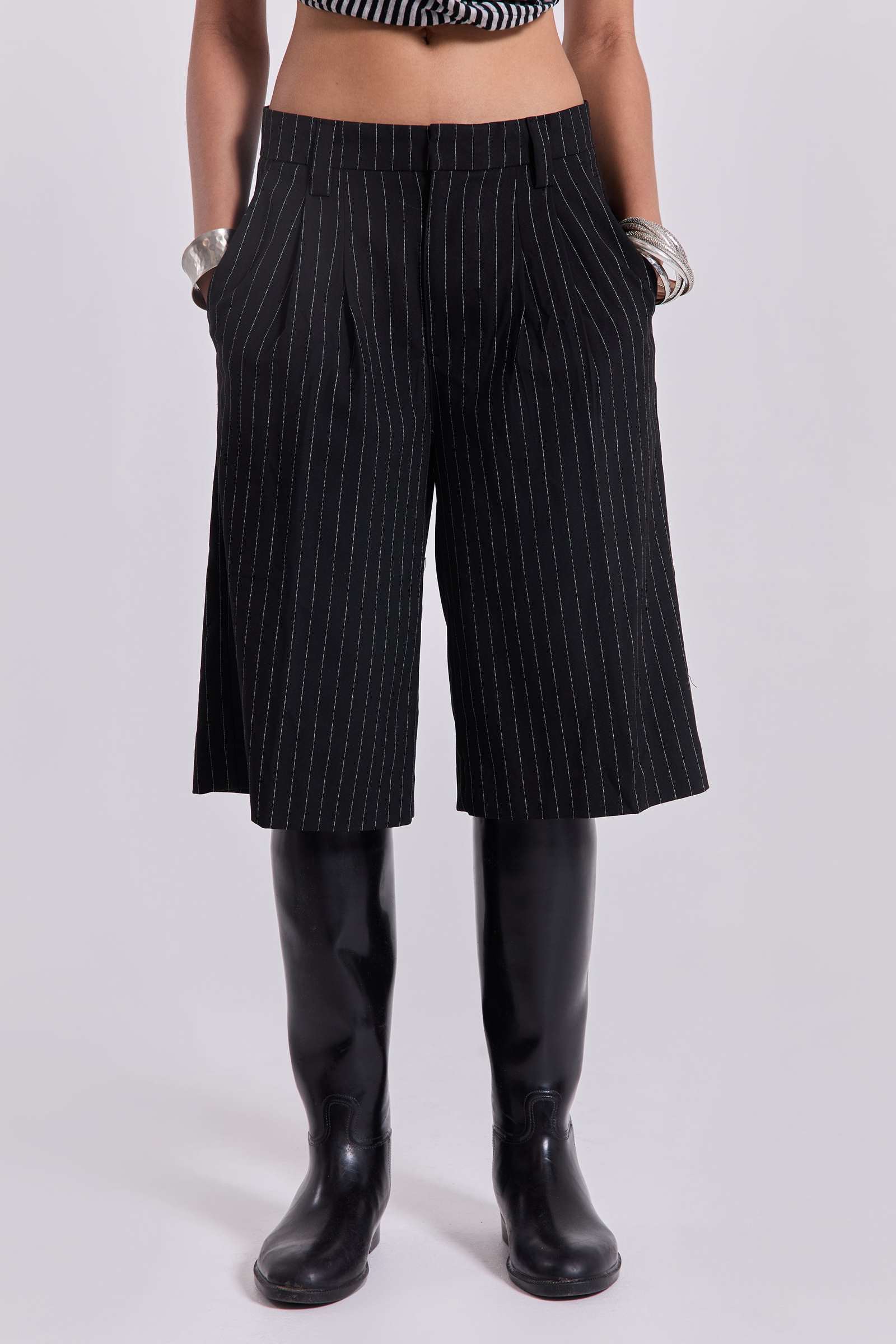 (BLACK) KHALHON' PRINSTRIPE KNIT SHORTS _ 512800699