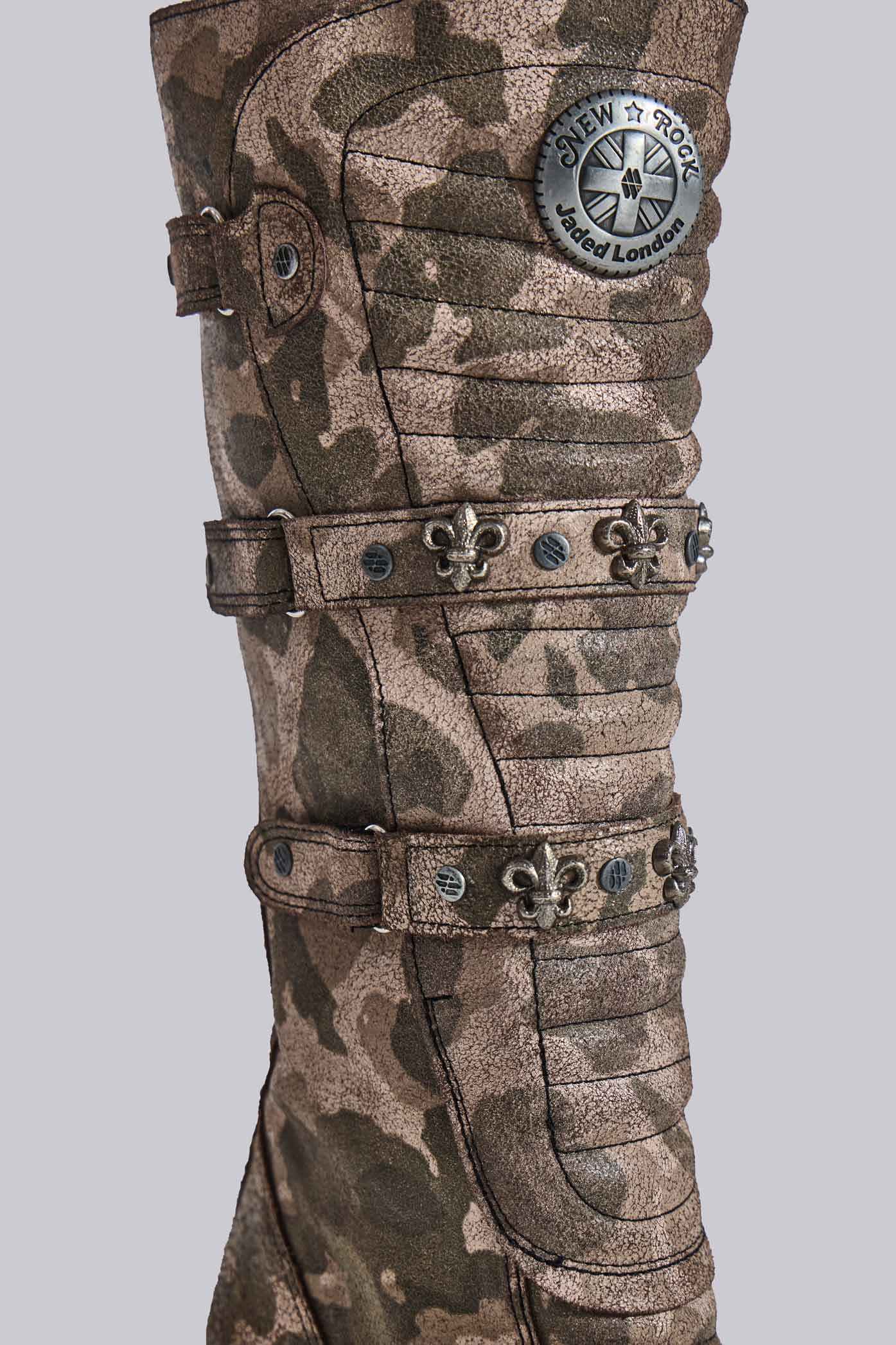 Red Camo Print Men's Boots