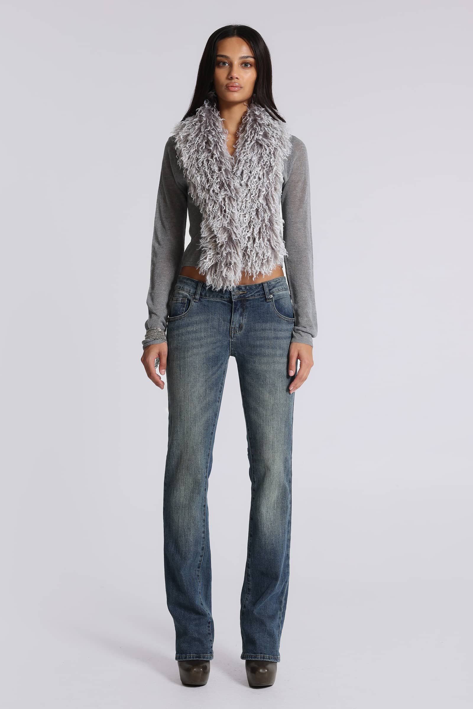 Cooper Bootcut Jeans in Mid Blue