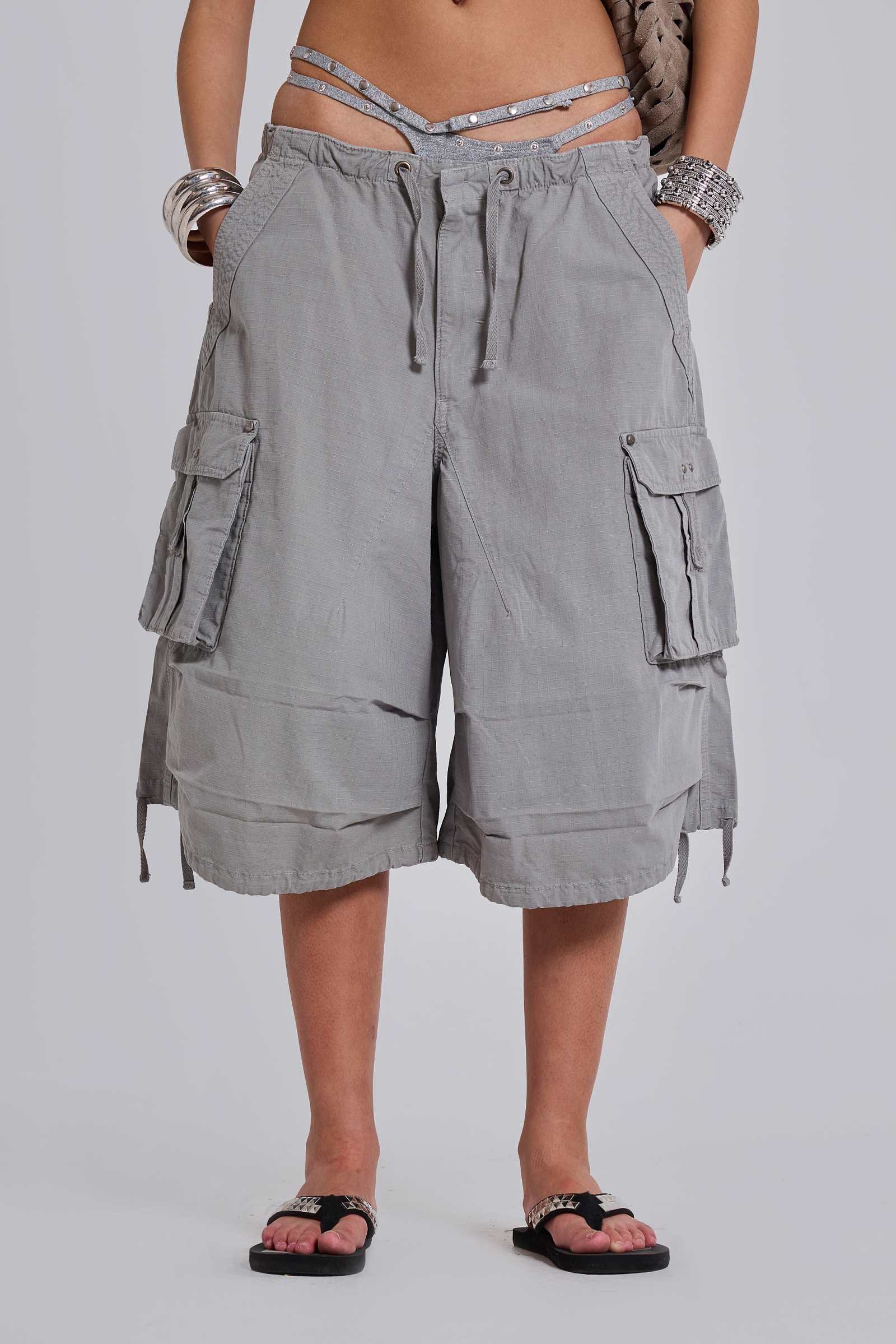 Dove XL Parachute Shorts