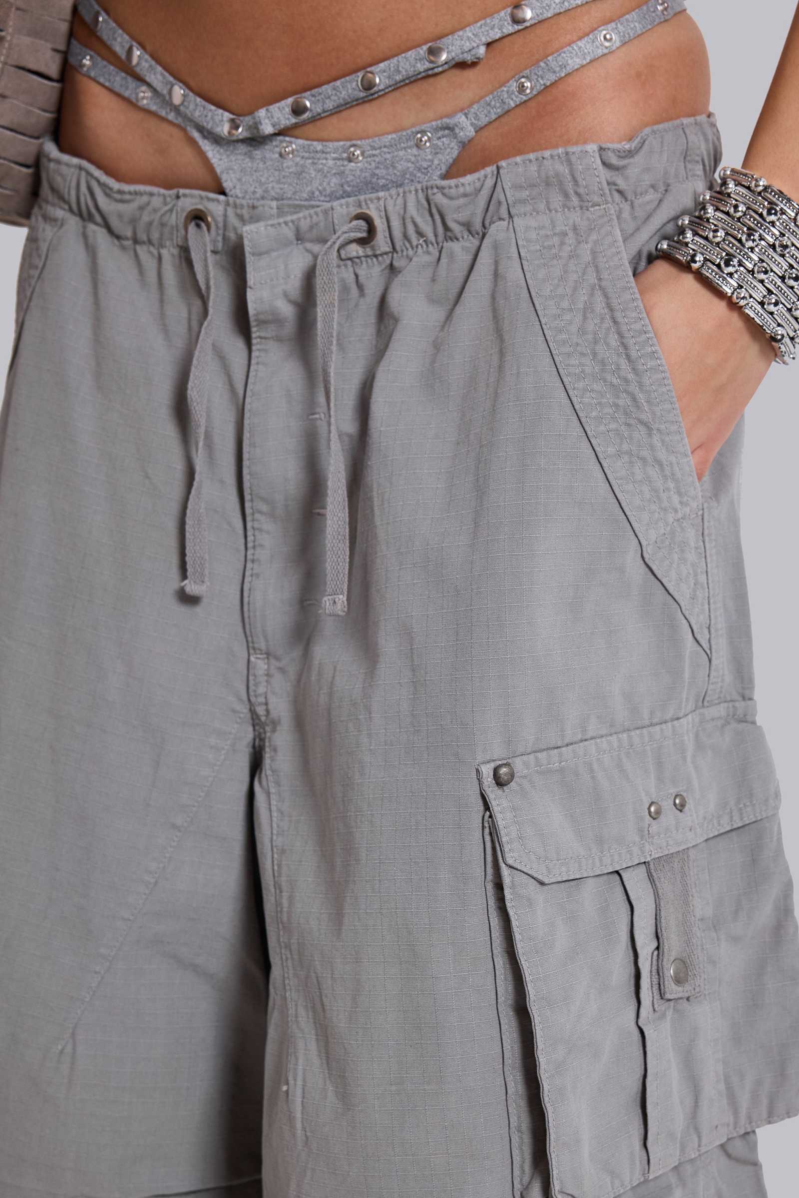 Dove XL Parachute Shorts