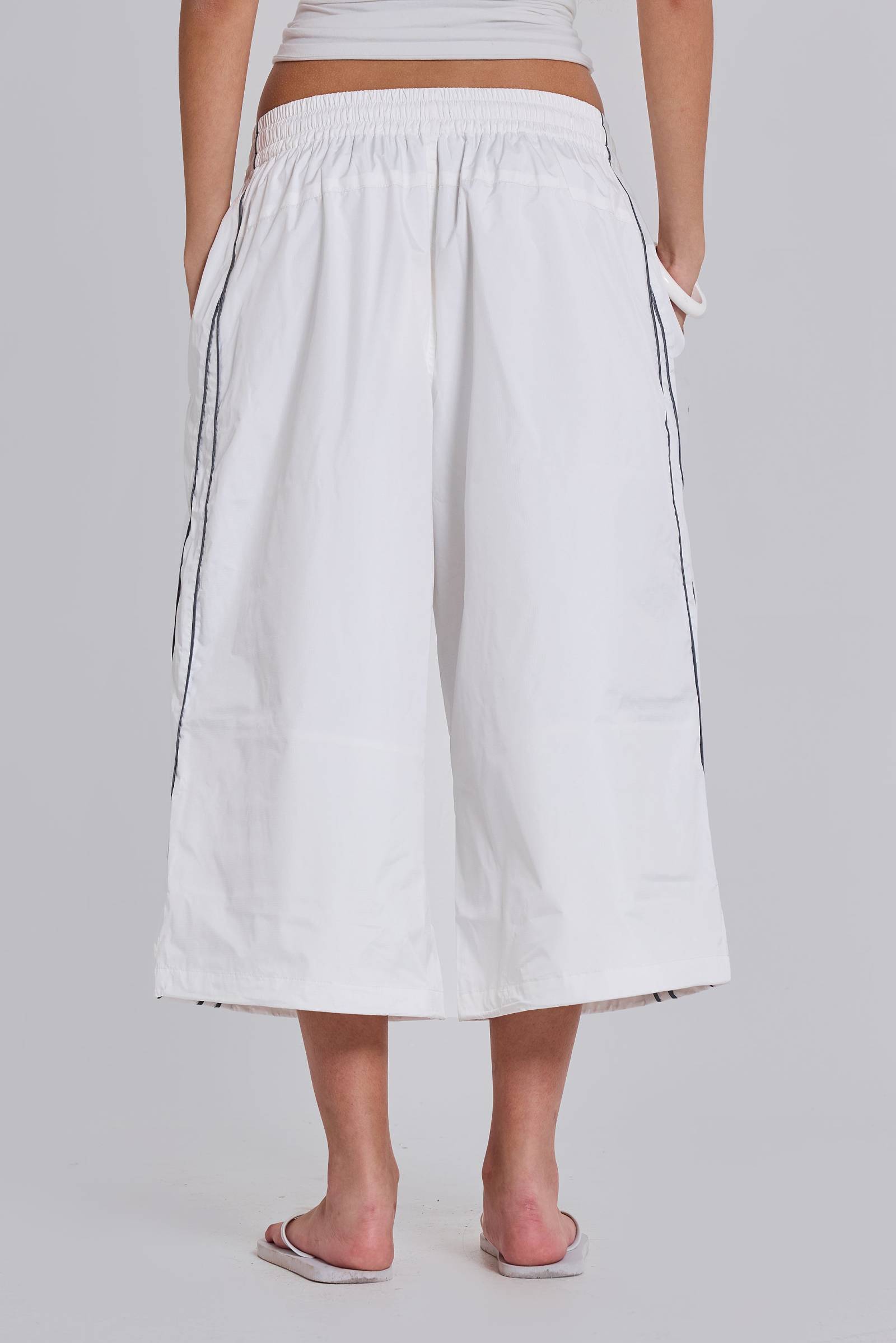 Arctic Vapor 3/4 Shorts