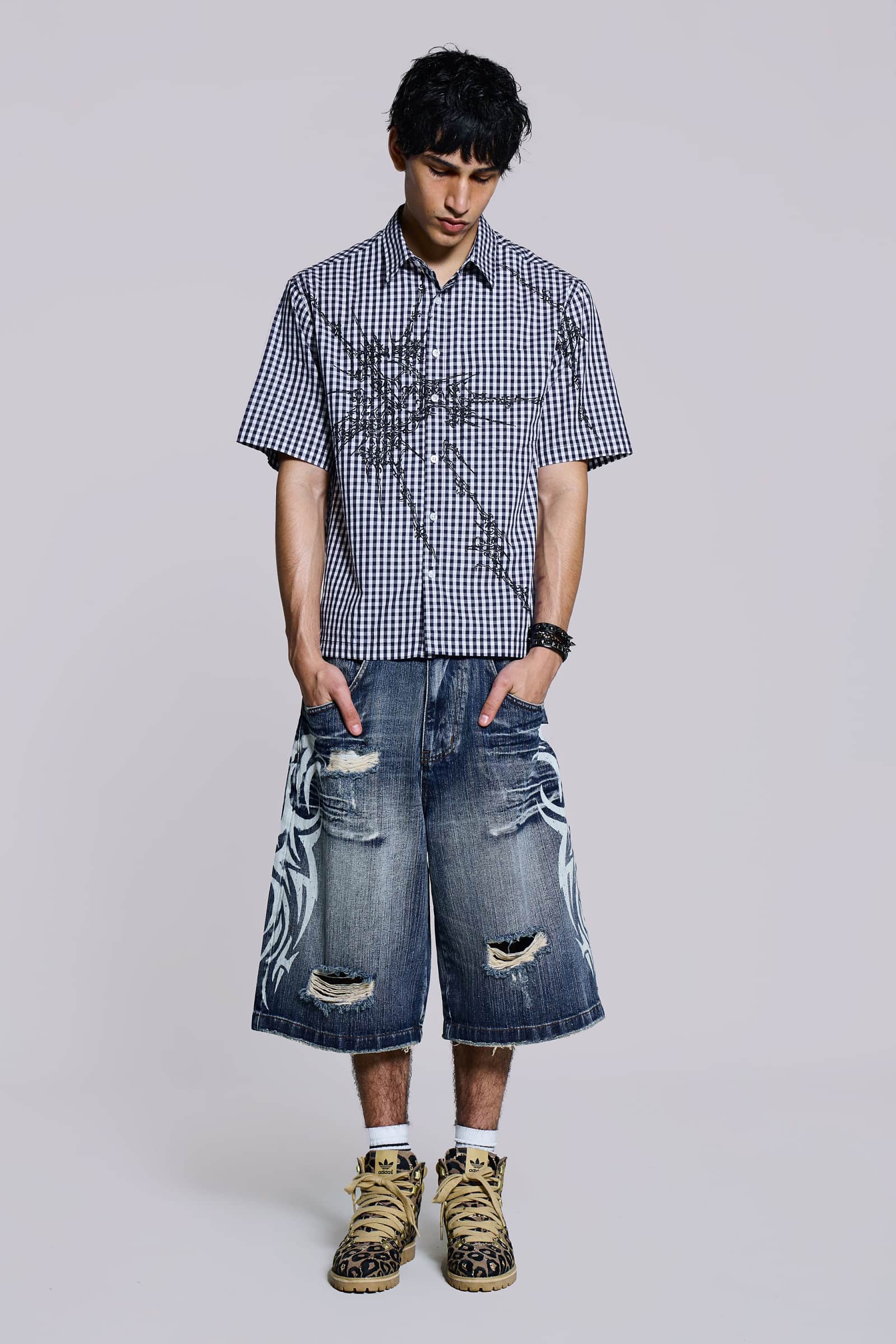 Light Wash Blade Colossus Jorts