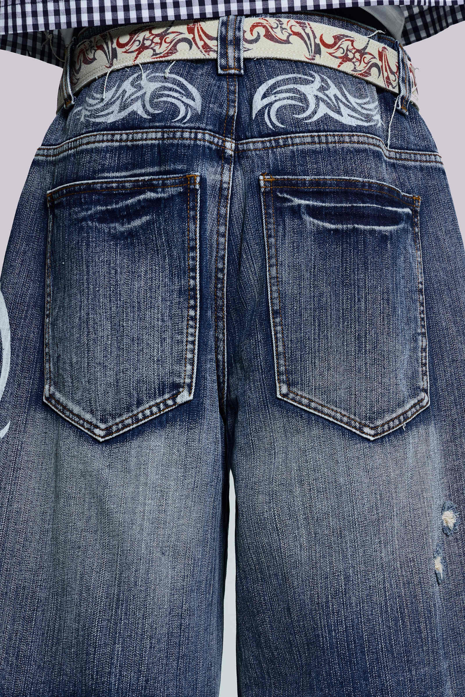 Light Wash Blade Colossus Jorts