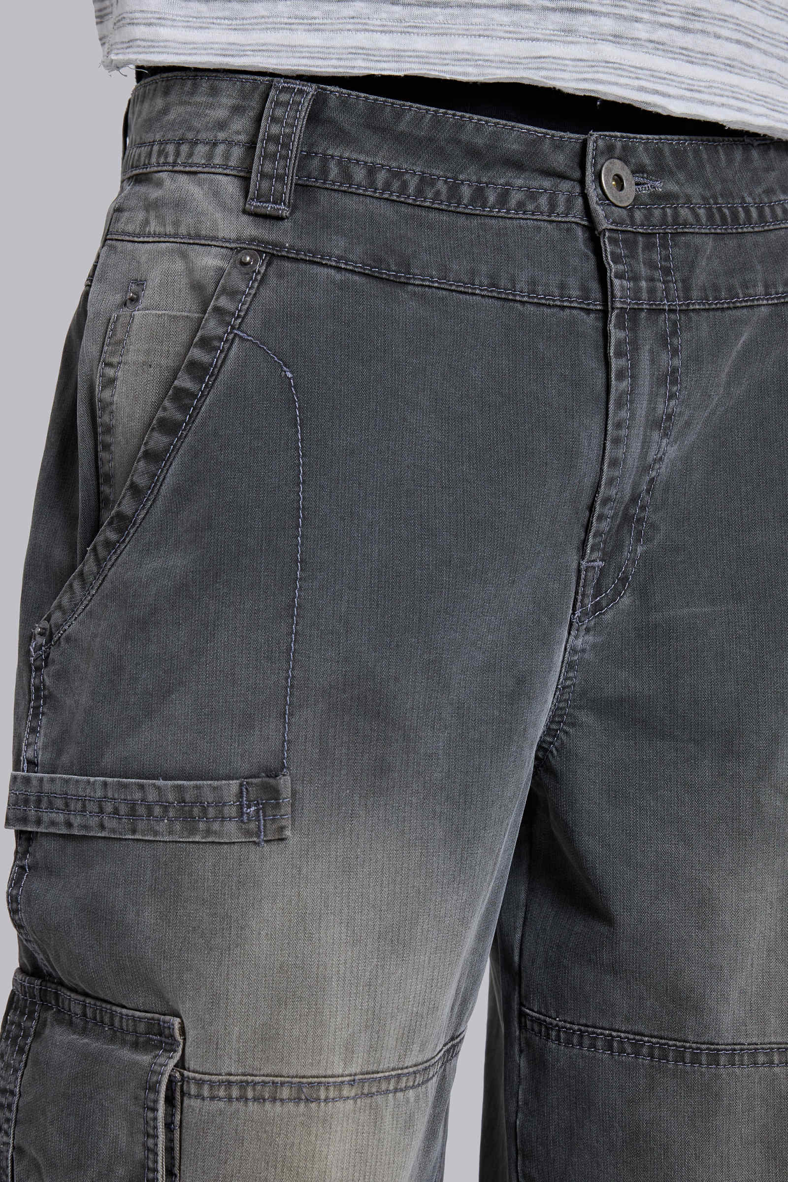 Off Duty Straight Leg Cargos