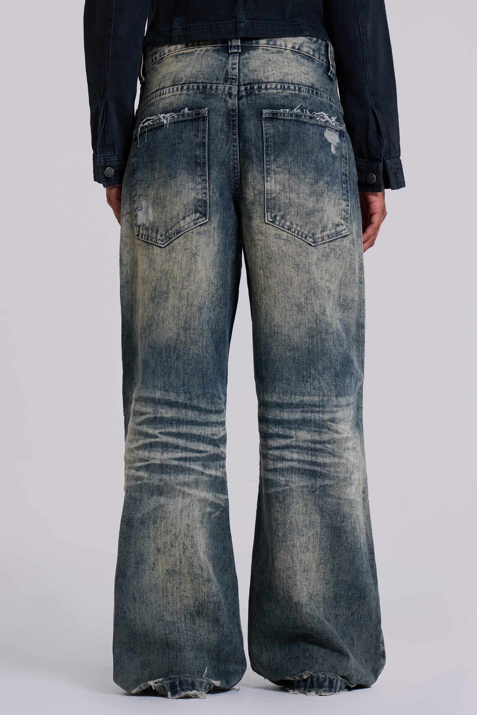 Dirty Lowrise Colossus Jeans