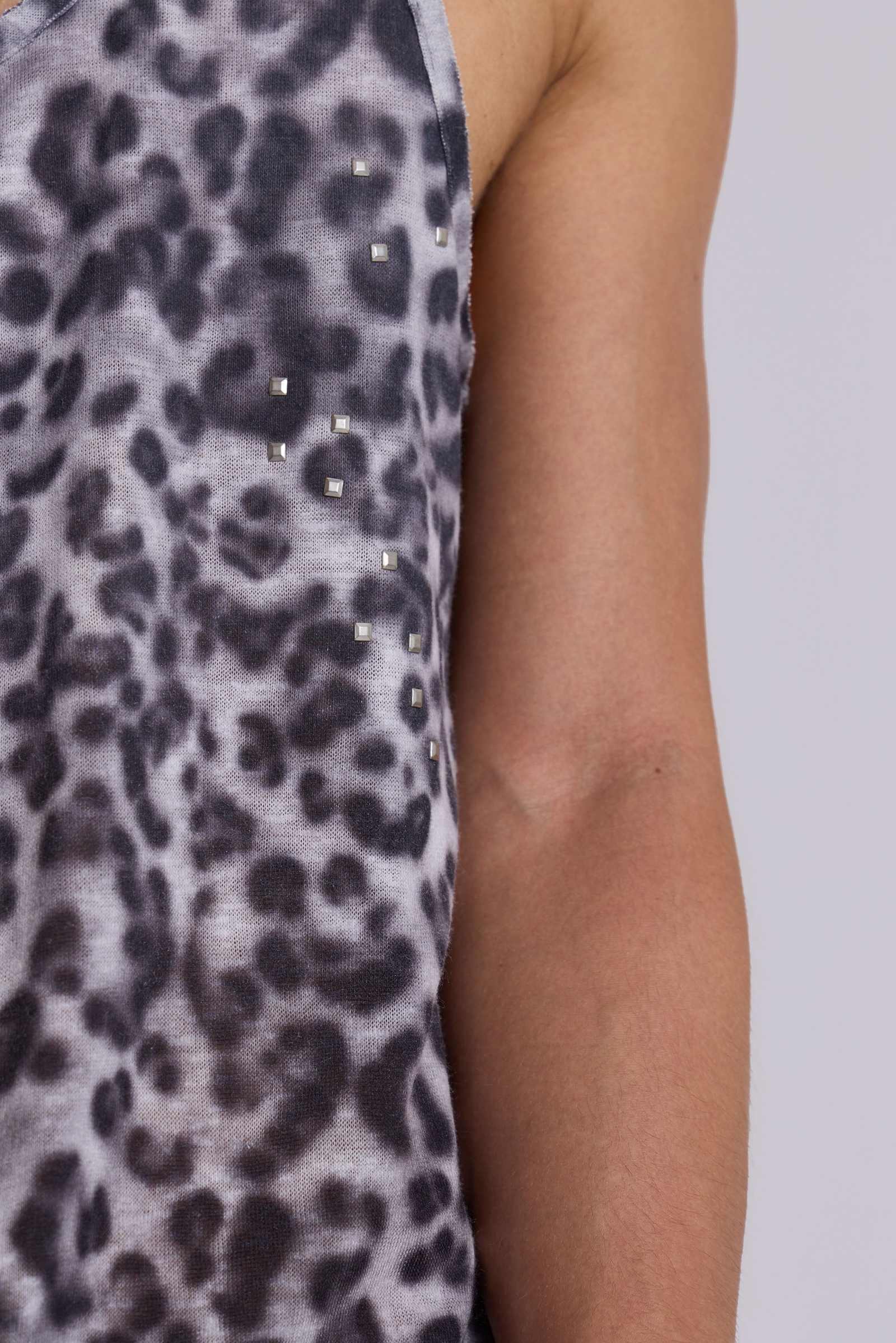 Airbrush Leopard Vest