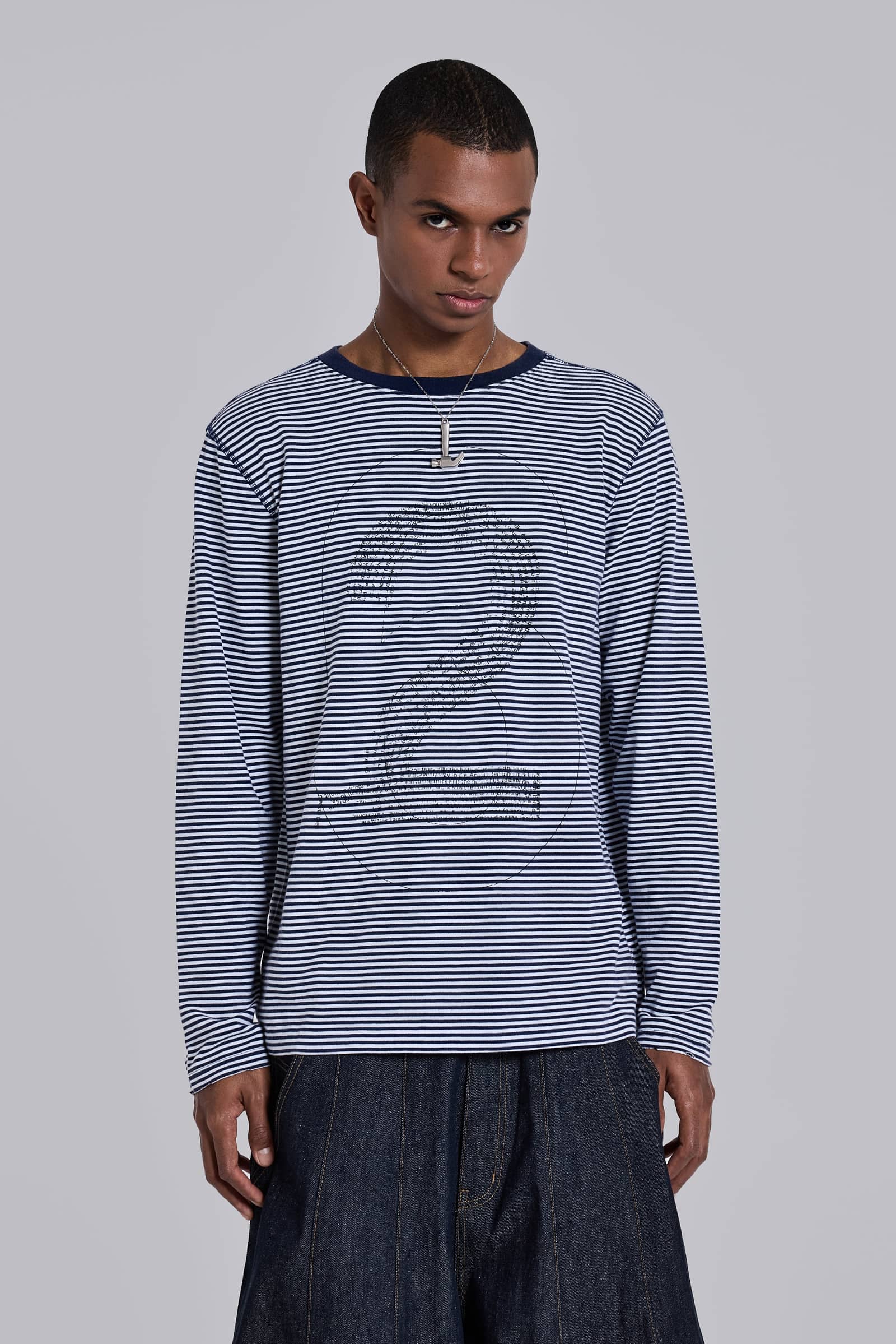62 Stripe Navy Long-Sleeve Top
