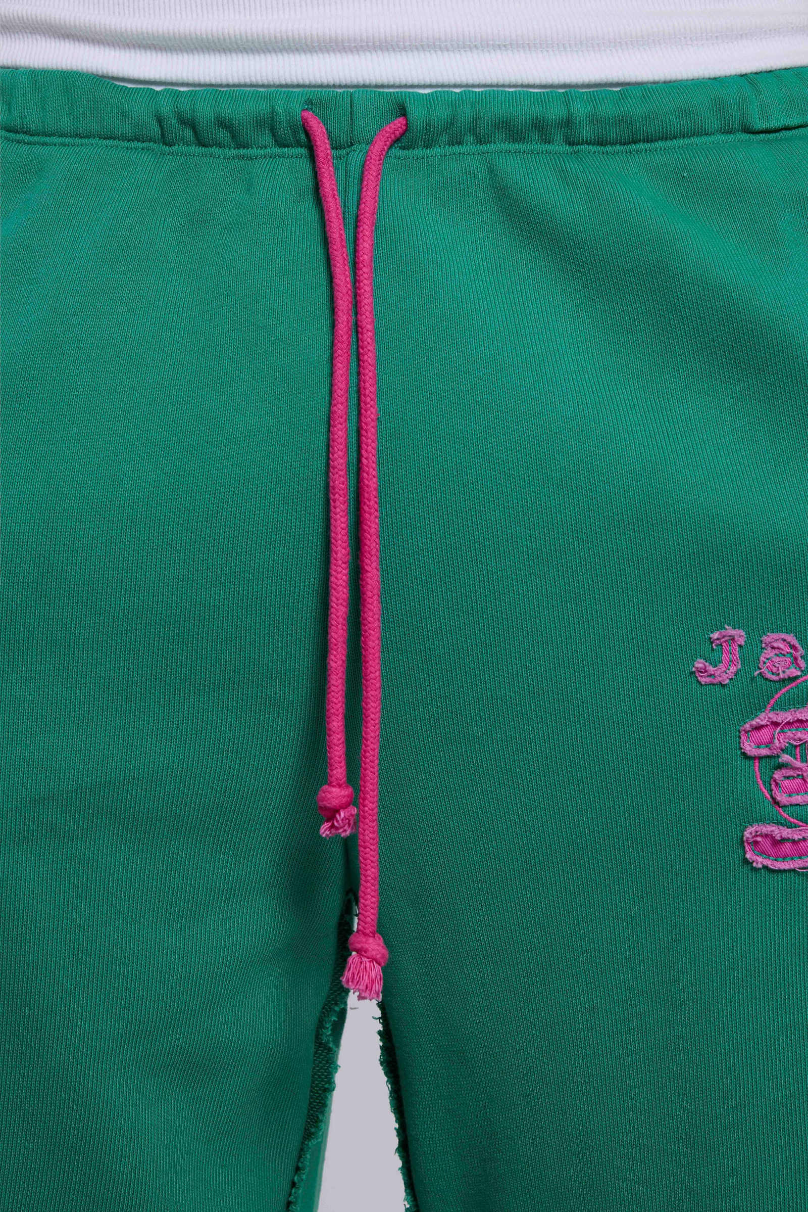 Cleo Slouchy Jogger Shorts in Green