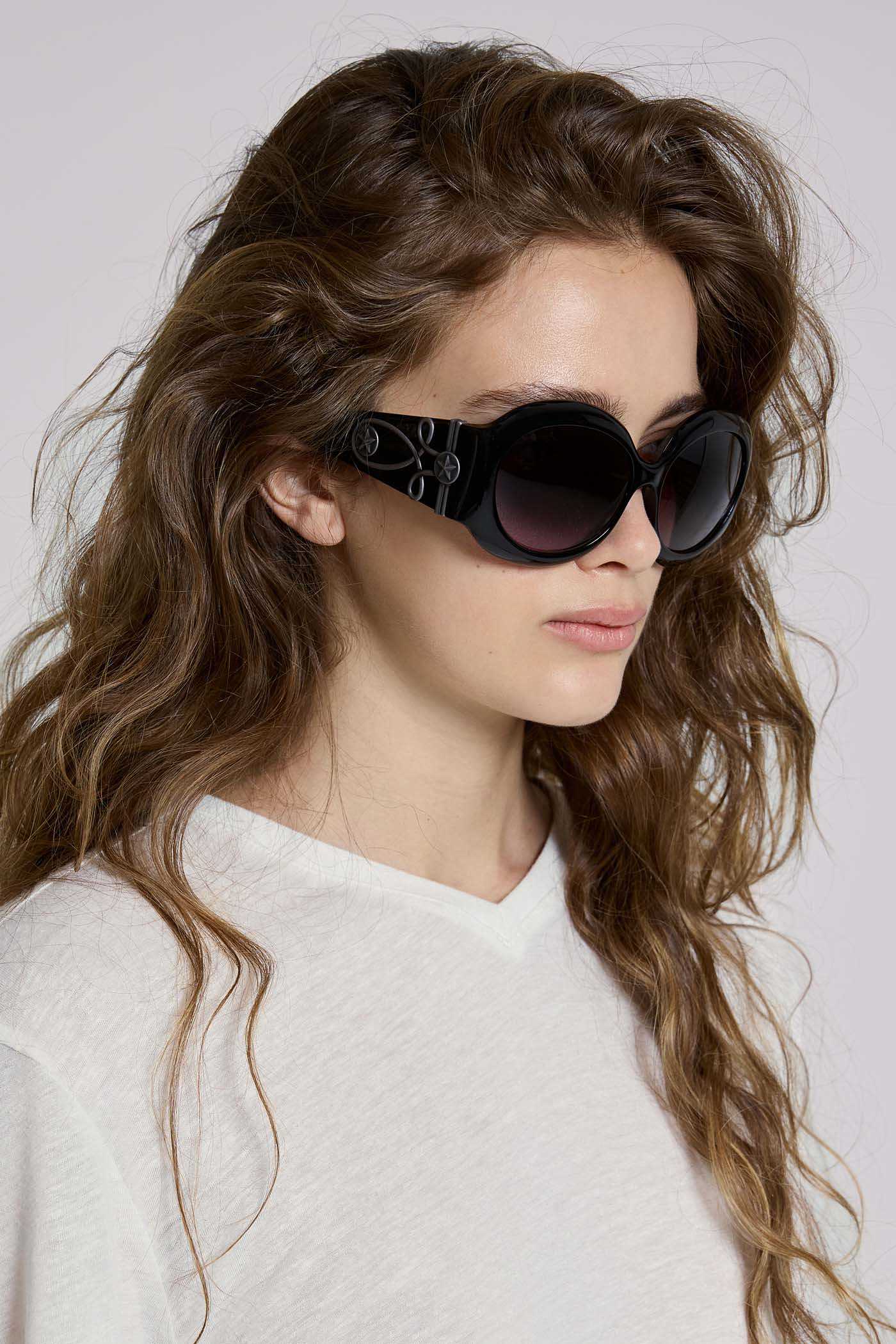 Majorette Oversized Round Sunglasses in Black