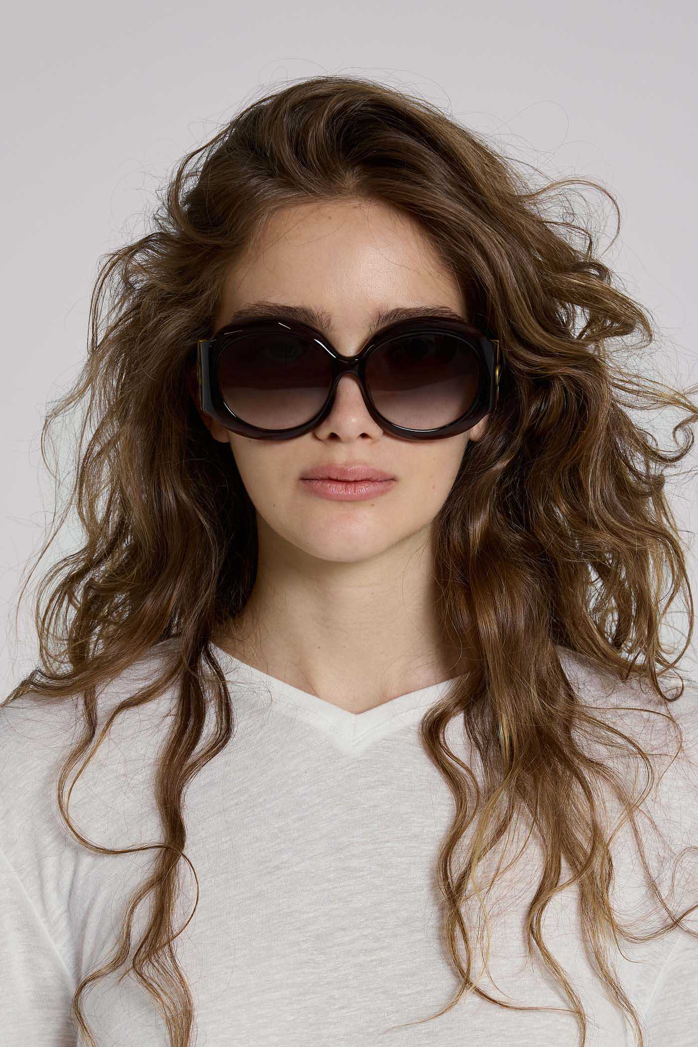 Majorette Oversized Round Sunglasses in Brown