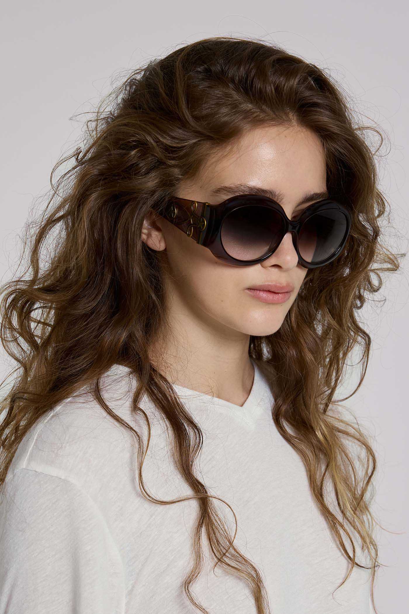 Majorette Oversized Round Sunglasses in Brown