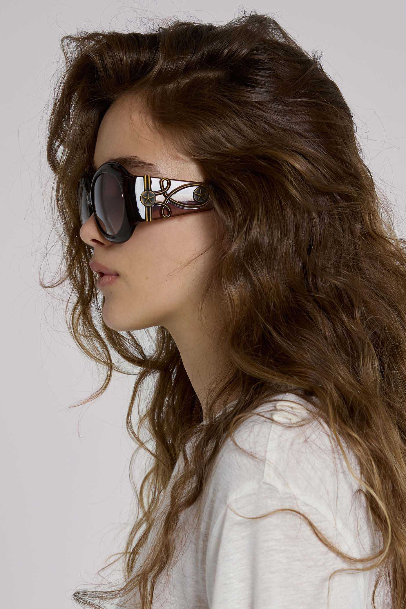 Majorette Oversized Round Sunglasses in Brown