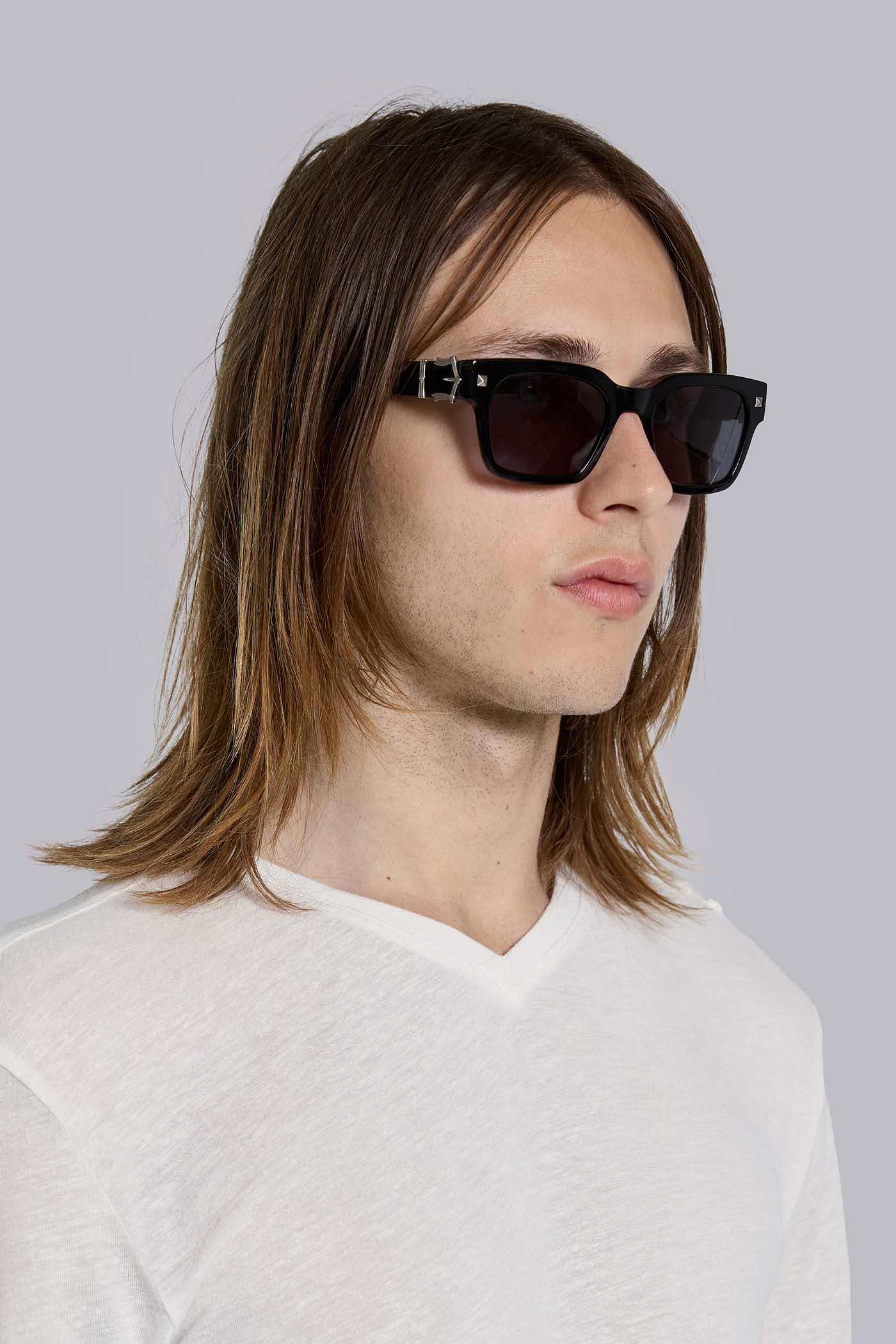 Icon Buckle Sunglasses