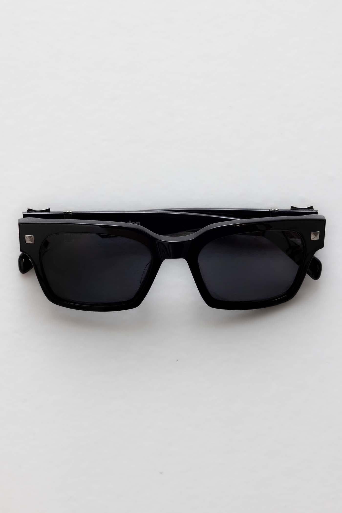 Riot Buckle Sunglasses
