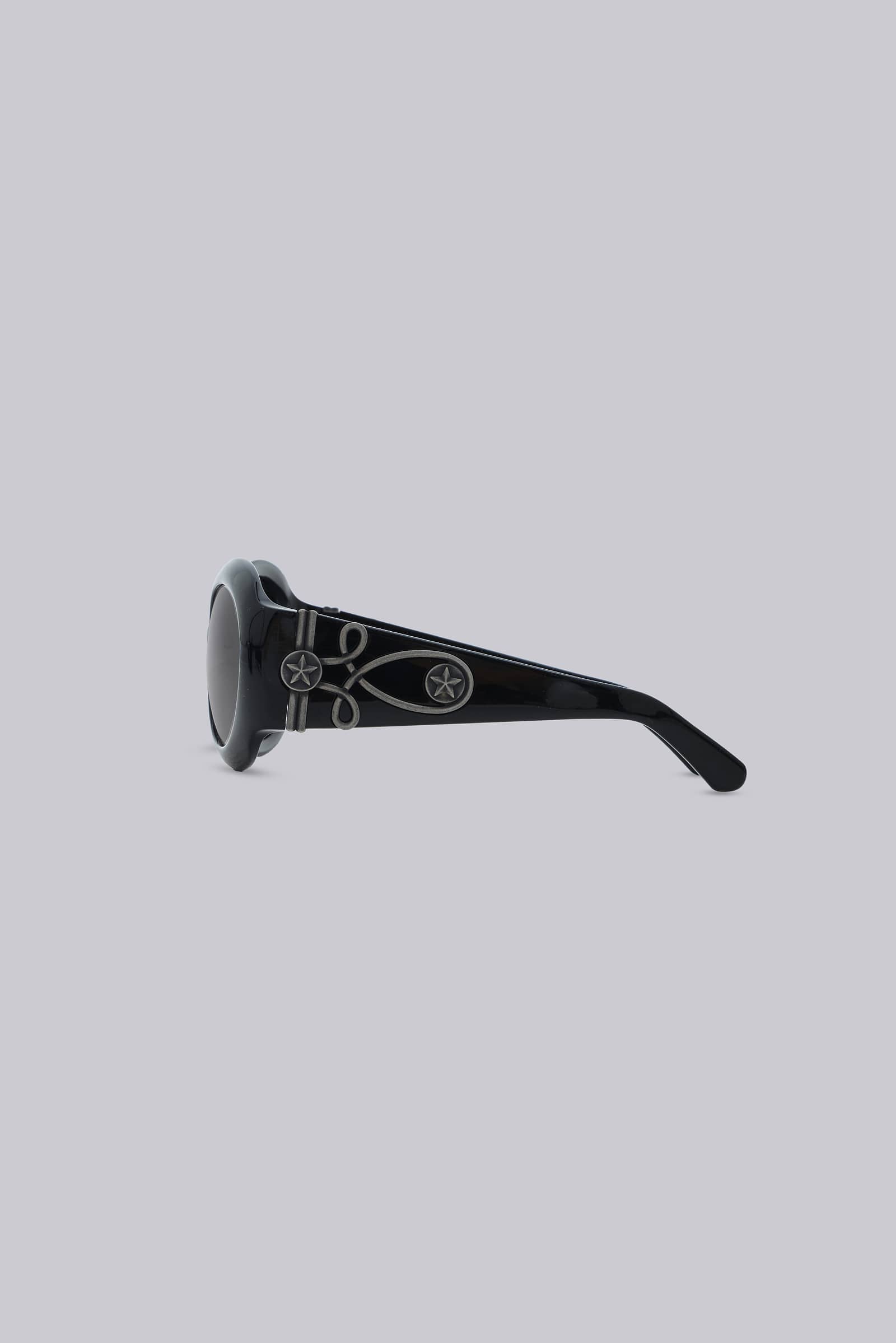 Majorette Oversized Round Sunglasses in Black